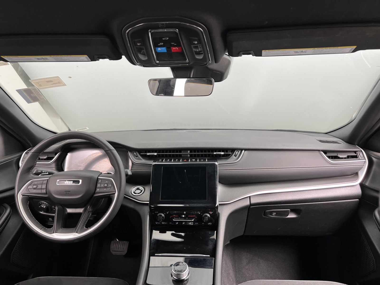 Thumbnail: 2025 Jeep Grand Cherokee - 2
