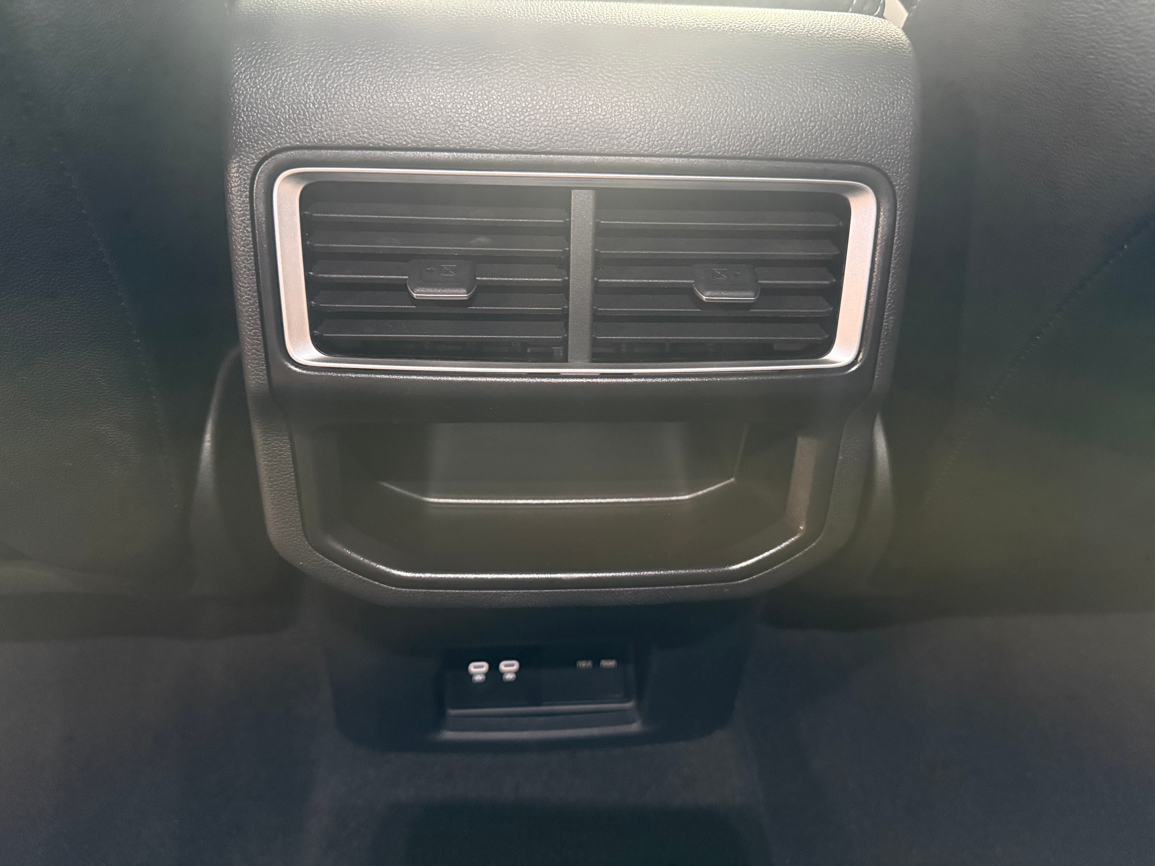 2026 Volkswagen Atlas Cross Sport