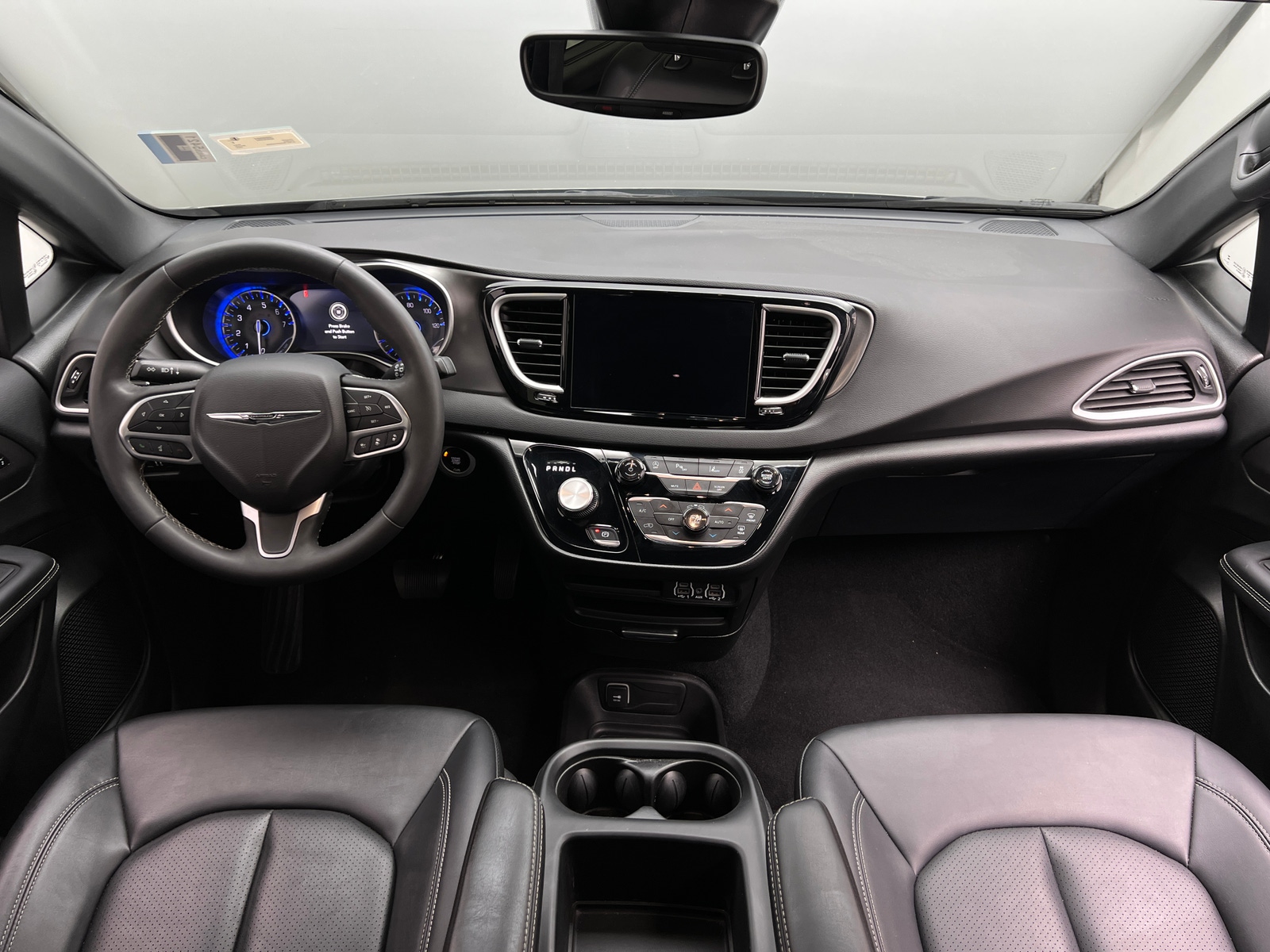 Thumbnail: 2025 Chrysler Pacifica - 2