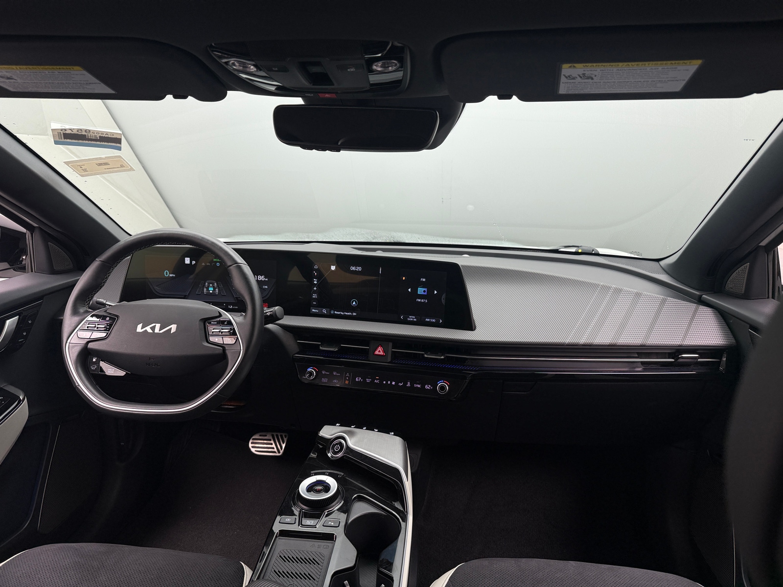 Thumbnail: 2022 Kia EV6 - 2