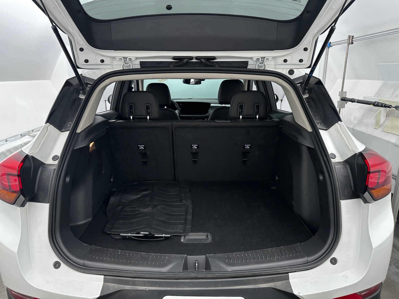 Thumbnail: 2026 Buick Encore GX - 6