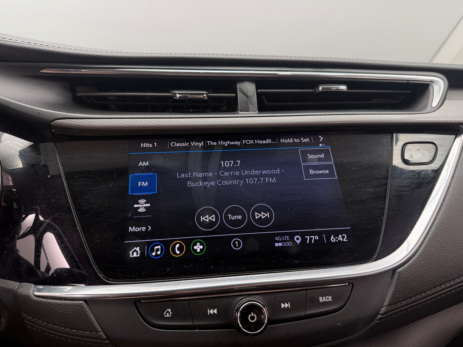 Thumbnail: 2023 Buick Encore GX - 3