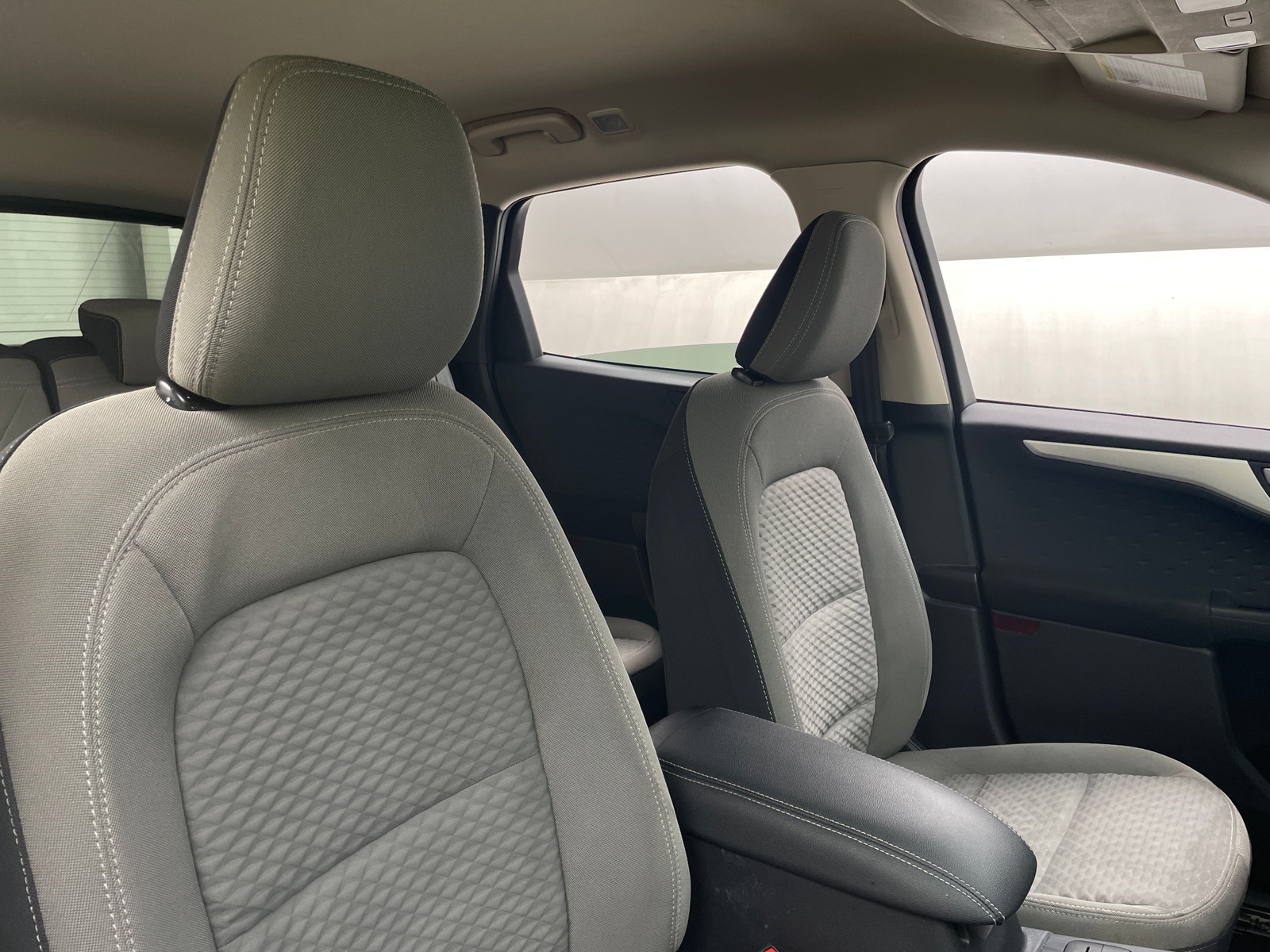 Thumbnail: 2020 Ford Escape - 2