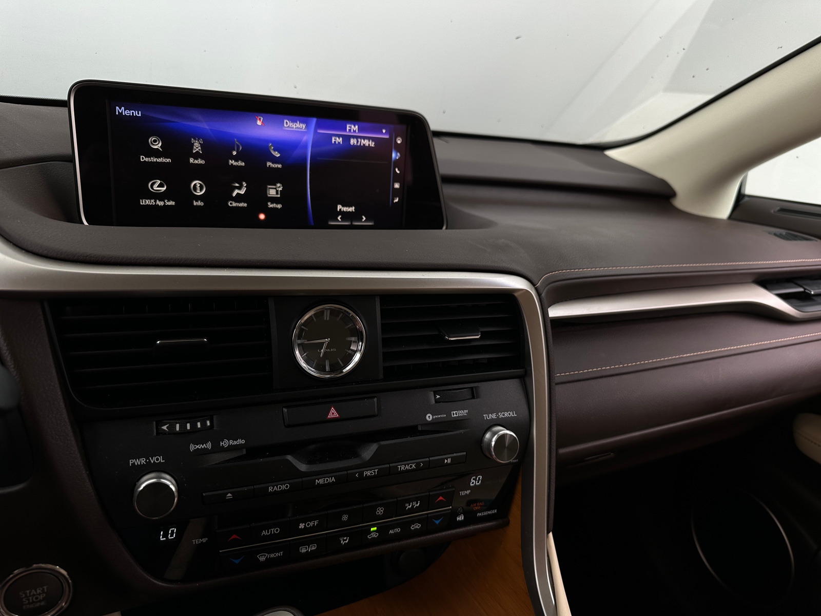 Thumbnail: 2016 Lexus RX - 3