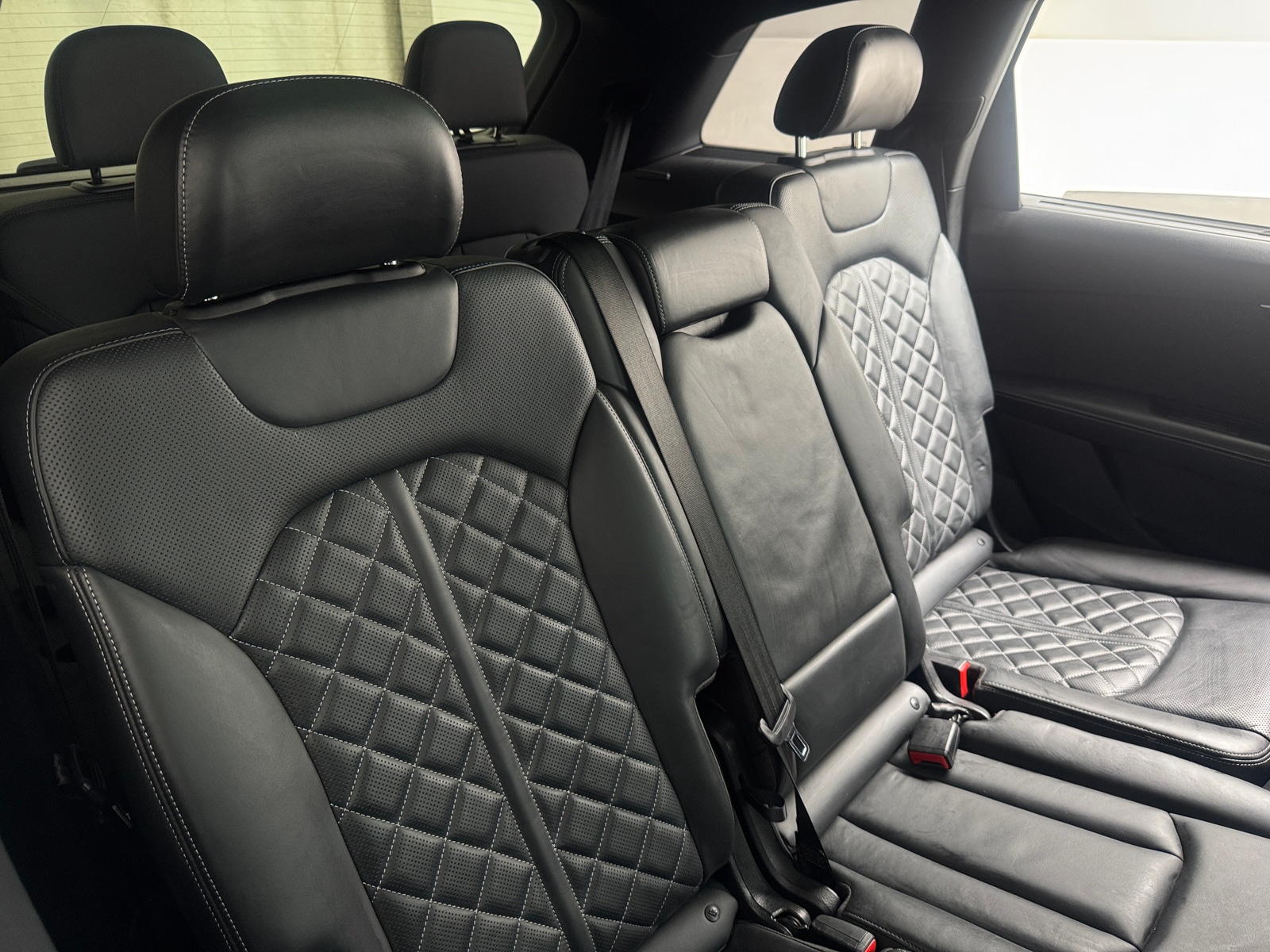 Thumbnail: 2022 Audi SQ7 - 5