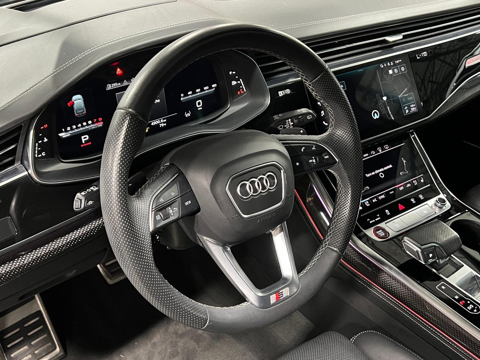 Thumbnail: 2022 Audi SQ7 - 4