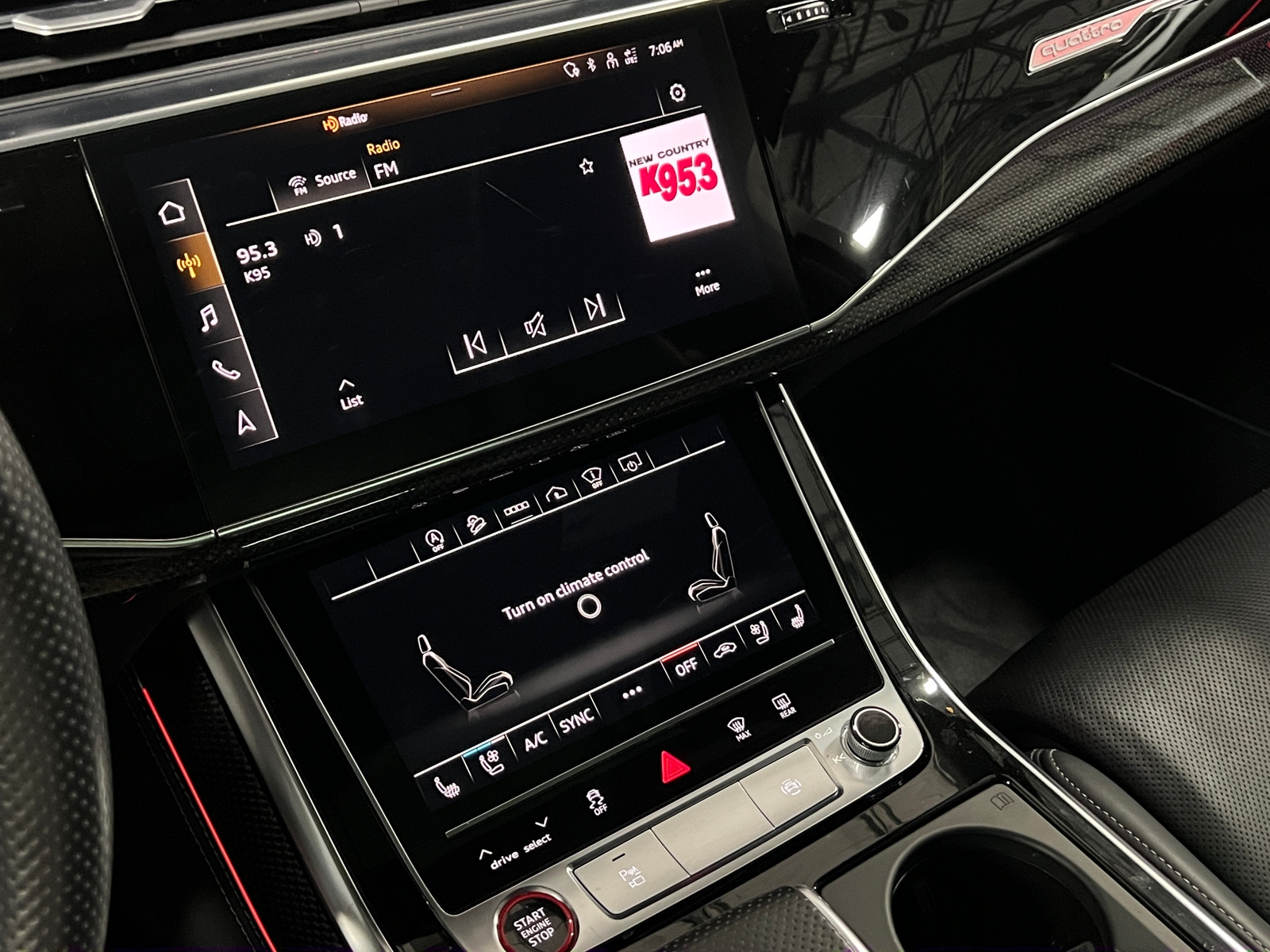 Thumbnail: 2022 Audi SQ7 - 3
