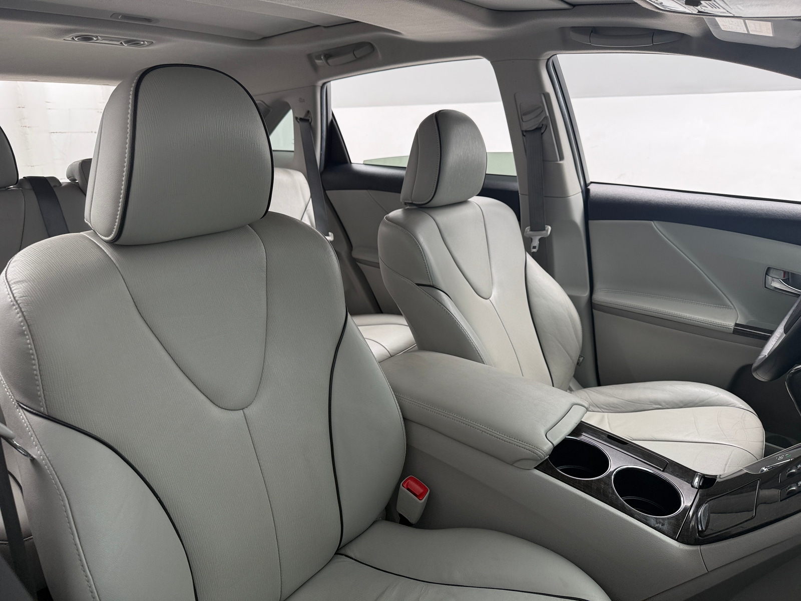 Thumbnail: 2014 Toyota Venza - 2