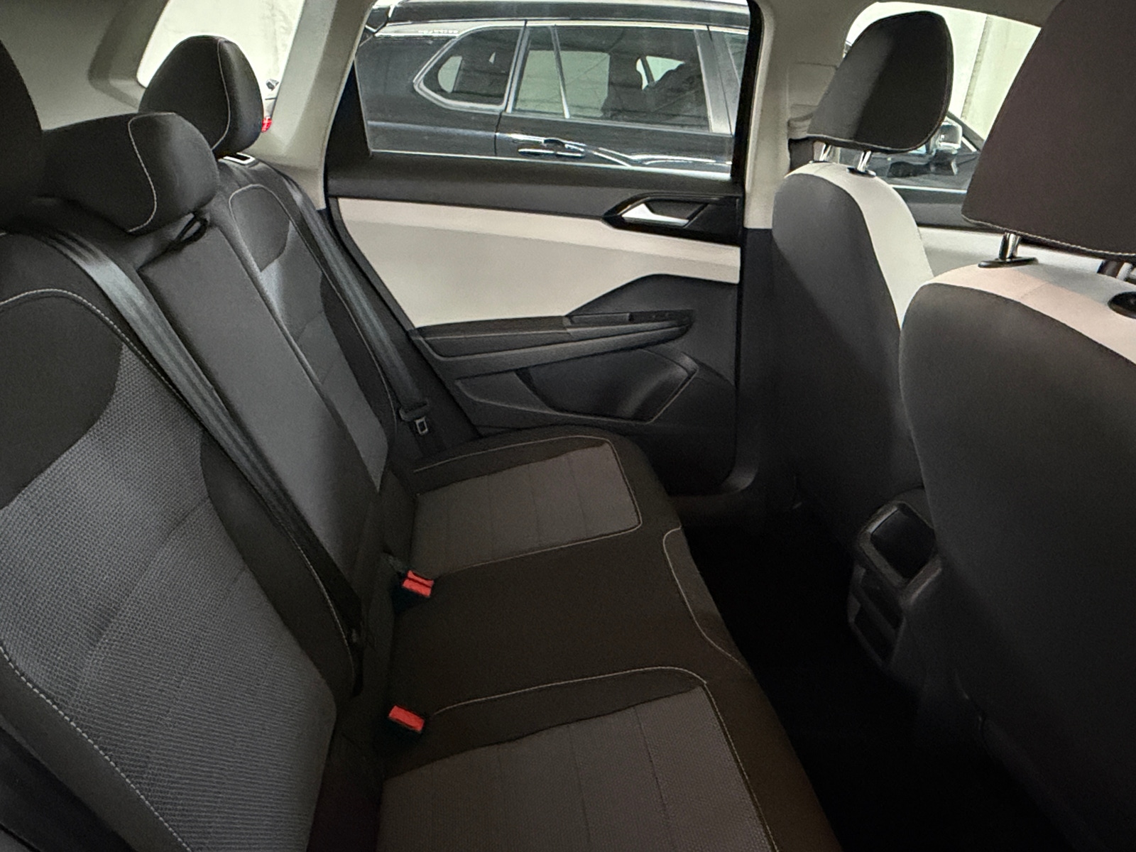Thumbnail: 2025 Volkswagen Taos - 6