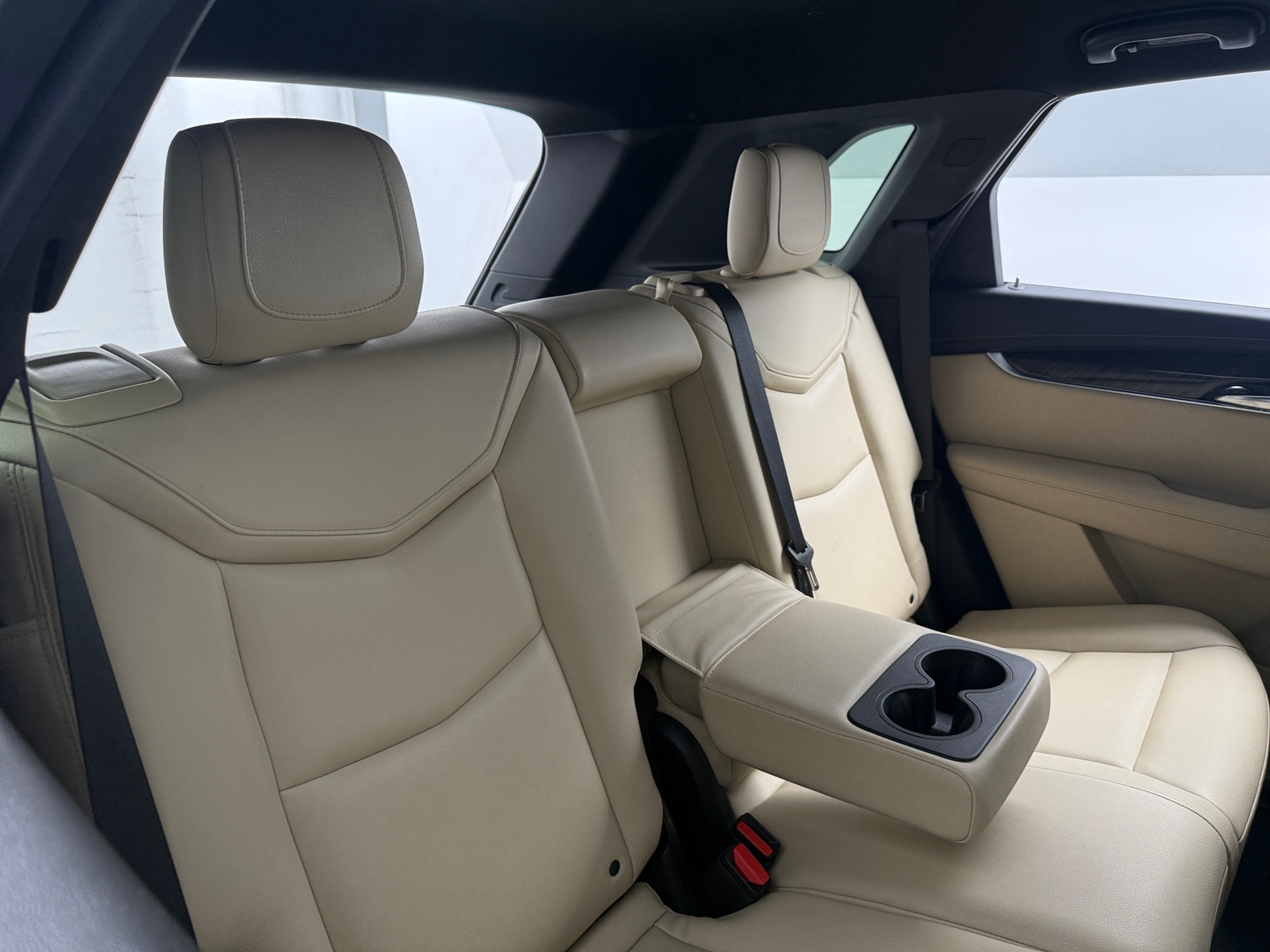 Thumbnail: 2017 Cadillac XT5 - 5