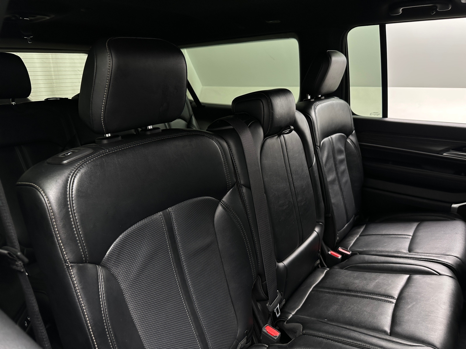 Thumbnail: 2024 Jeep Wagoneer - 5