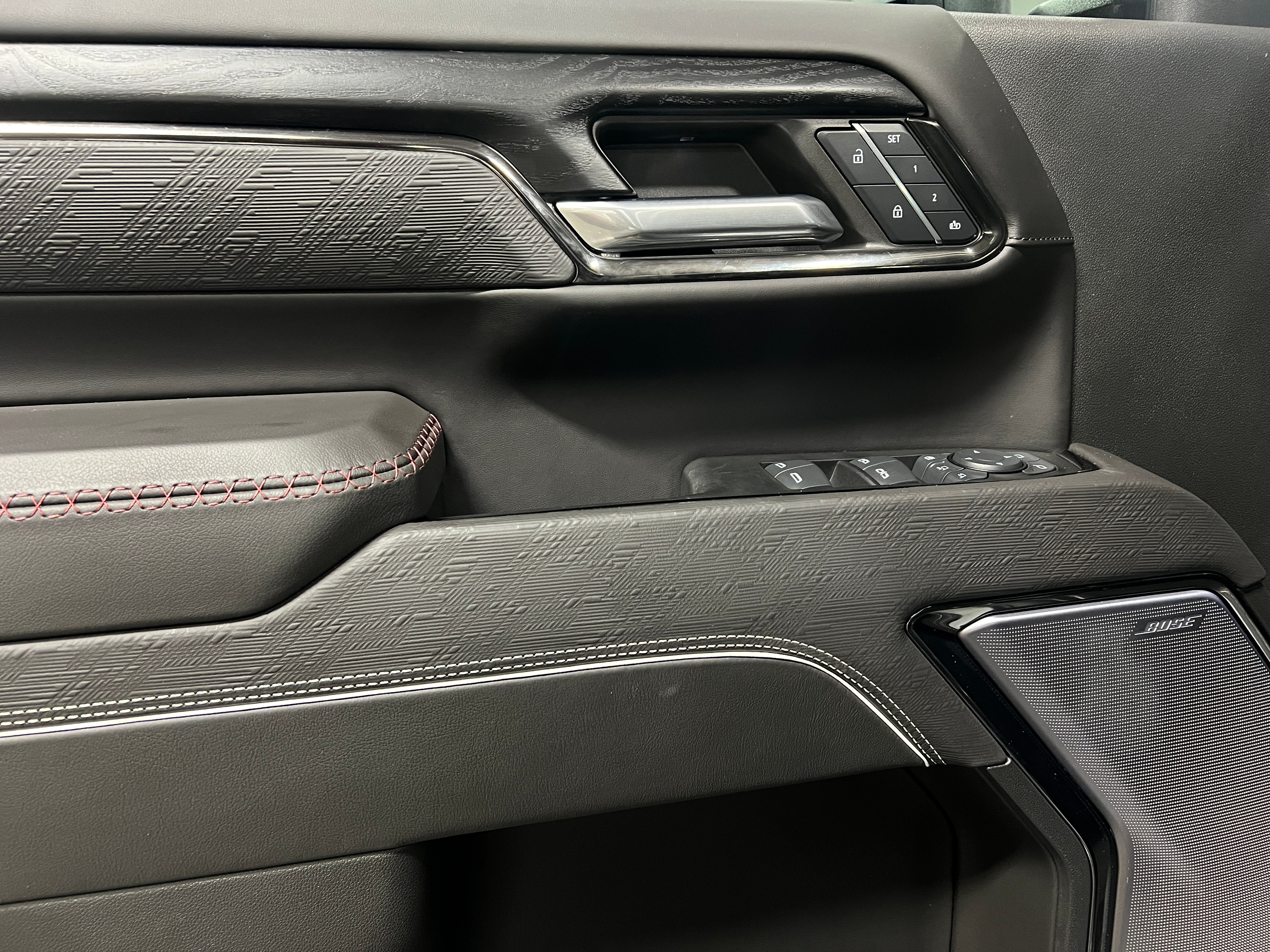 2024 GMC Sierra 2500HD AT4X - Photo 14