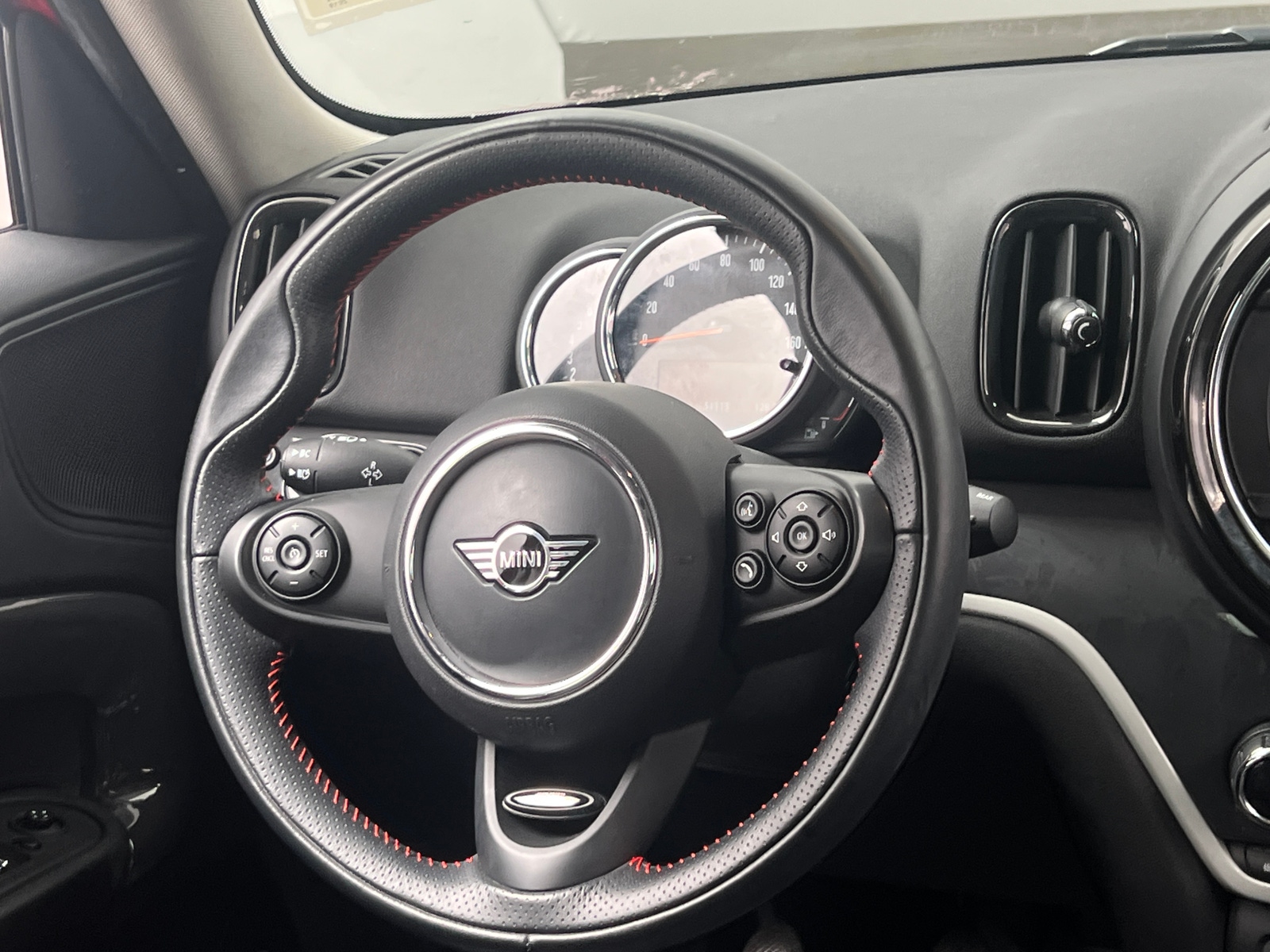 Thumbnail: 2019 MINI Cooper Countryman - 4