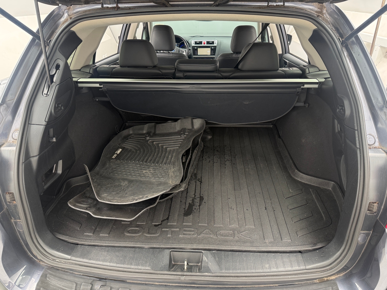 Thumbnail: 2015 Subaru Outback - 6