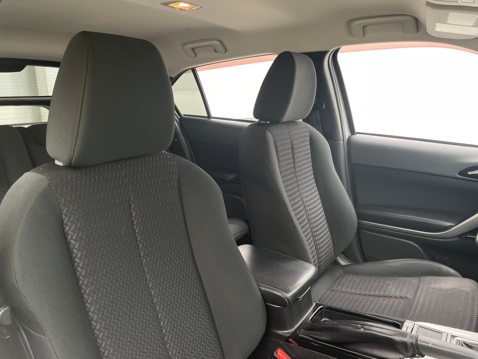 Thumbnail: 2019 Mitsubishi Eclipse Cross - 2