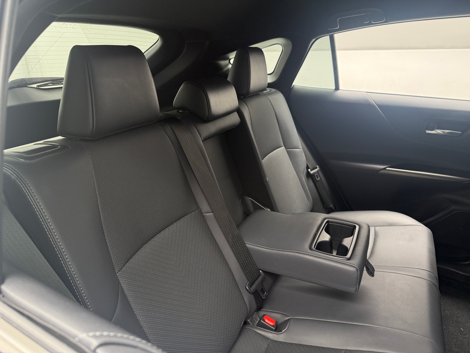 Thumbnail: 2021 Toyota Venza - 5