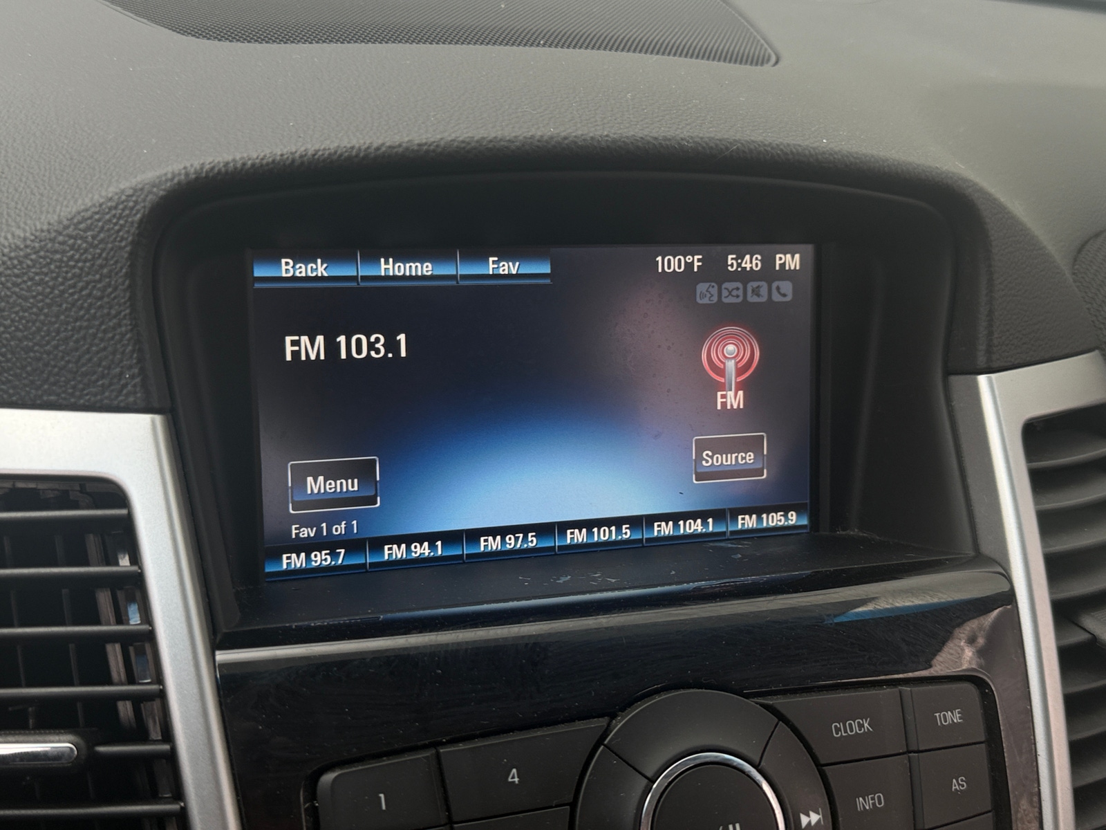 Thumbnail: 2016 Chevrolet Cruze - 4
