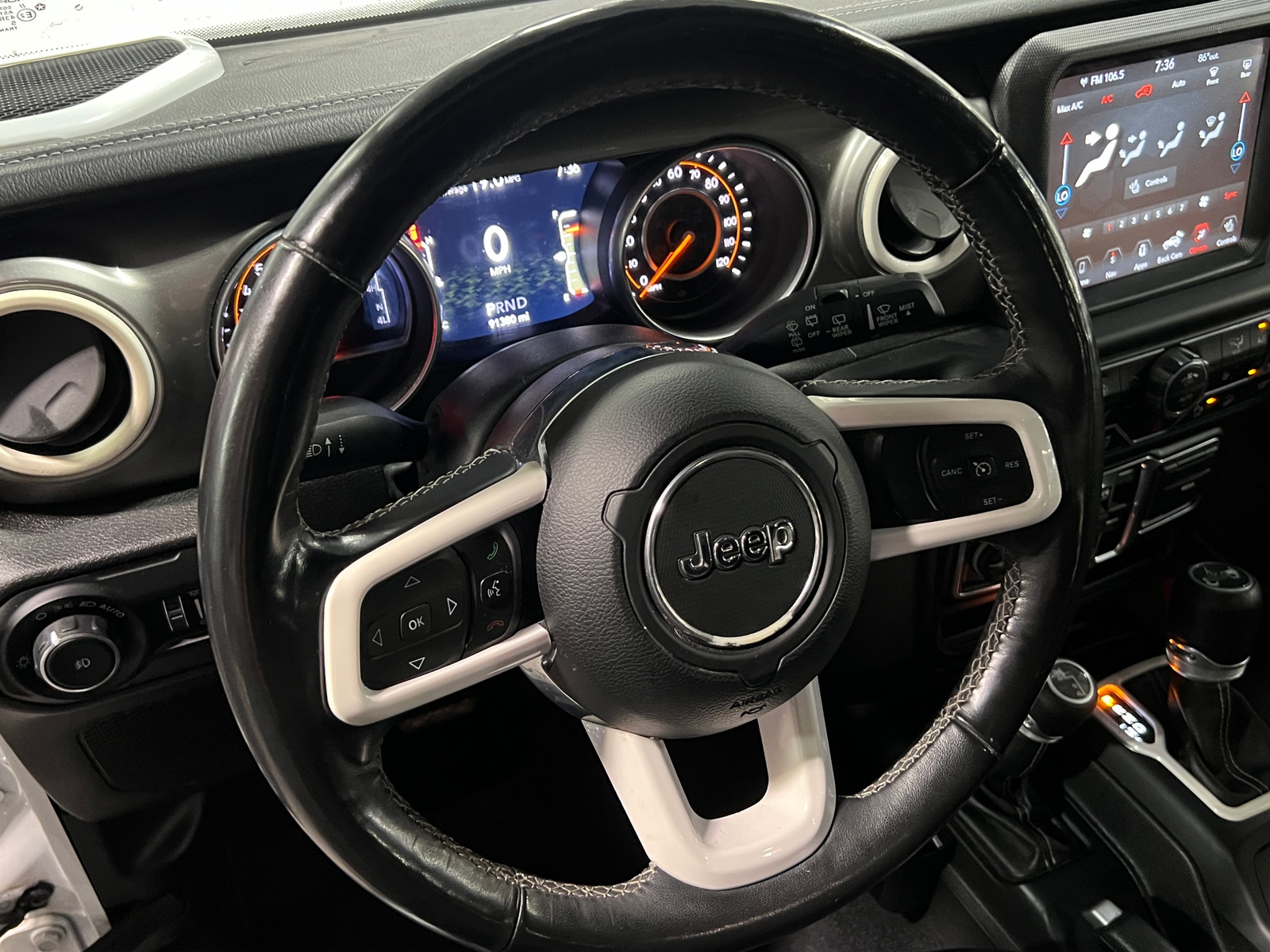 Thumbnail: 2018 Jeep Wrangler - 5