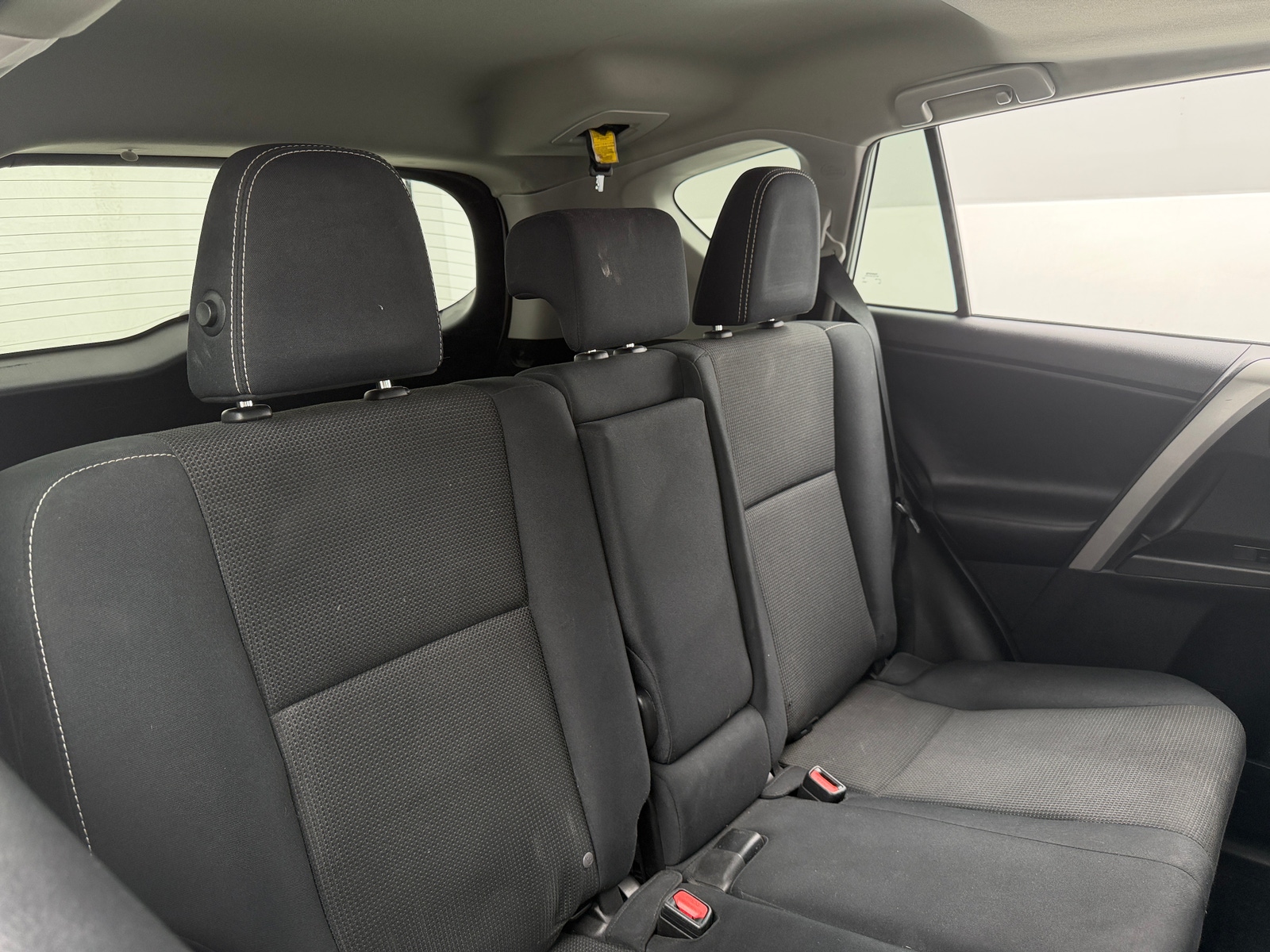 Thumbnail: 2018 Toyota RAV4 - 6