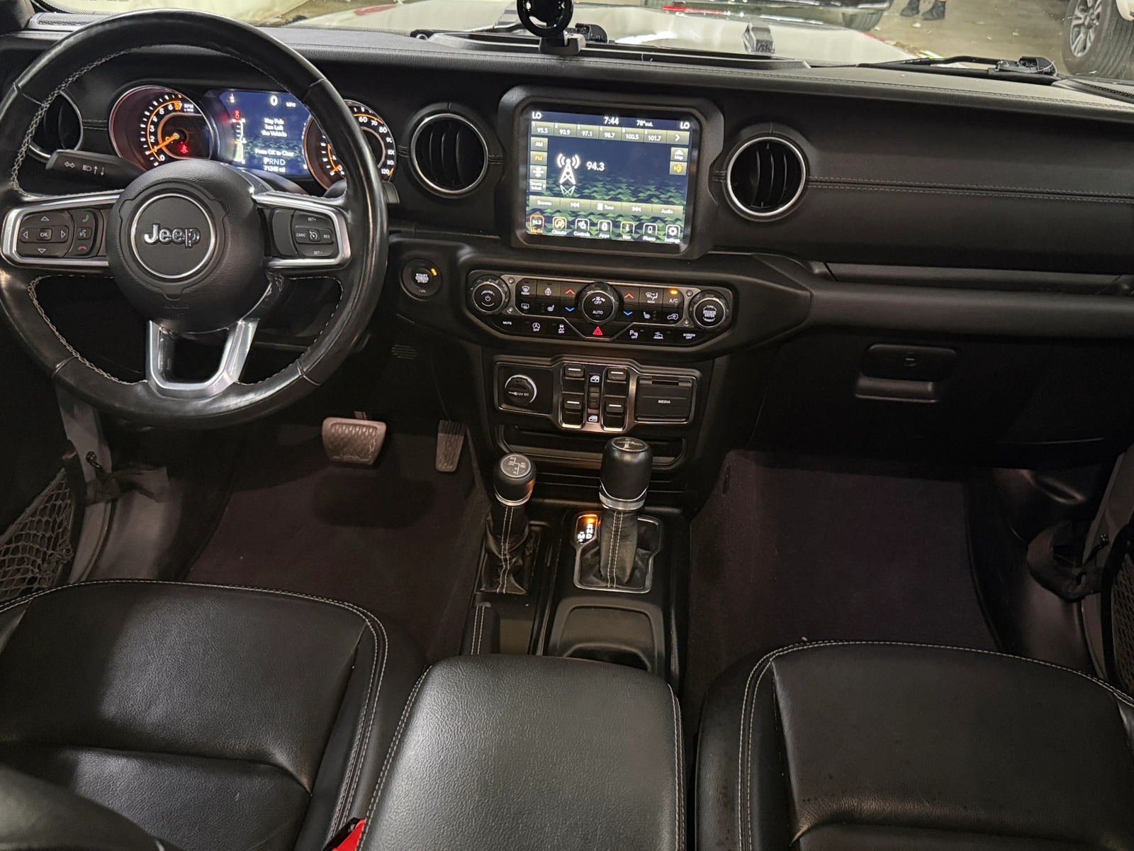 Thumbnail: 2021 Jeep Gladiator - 2