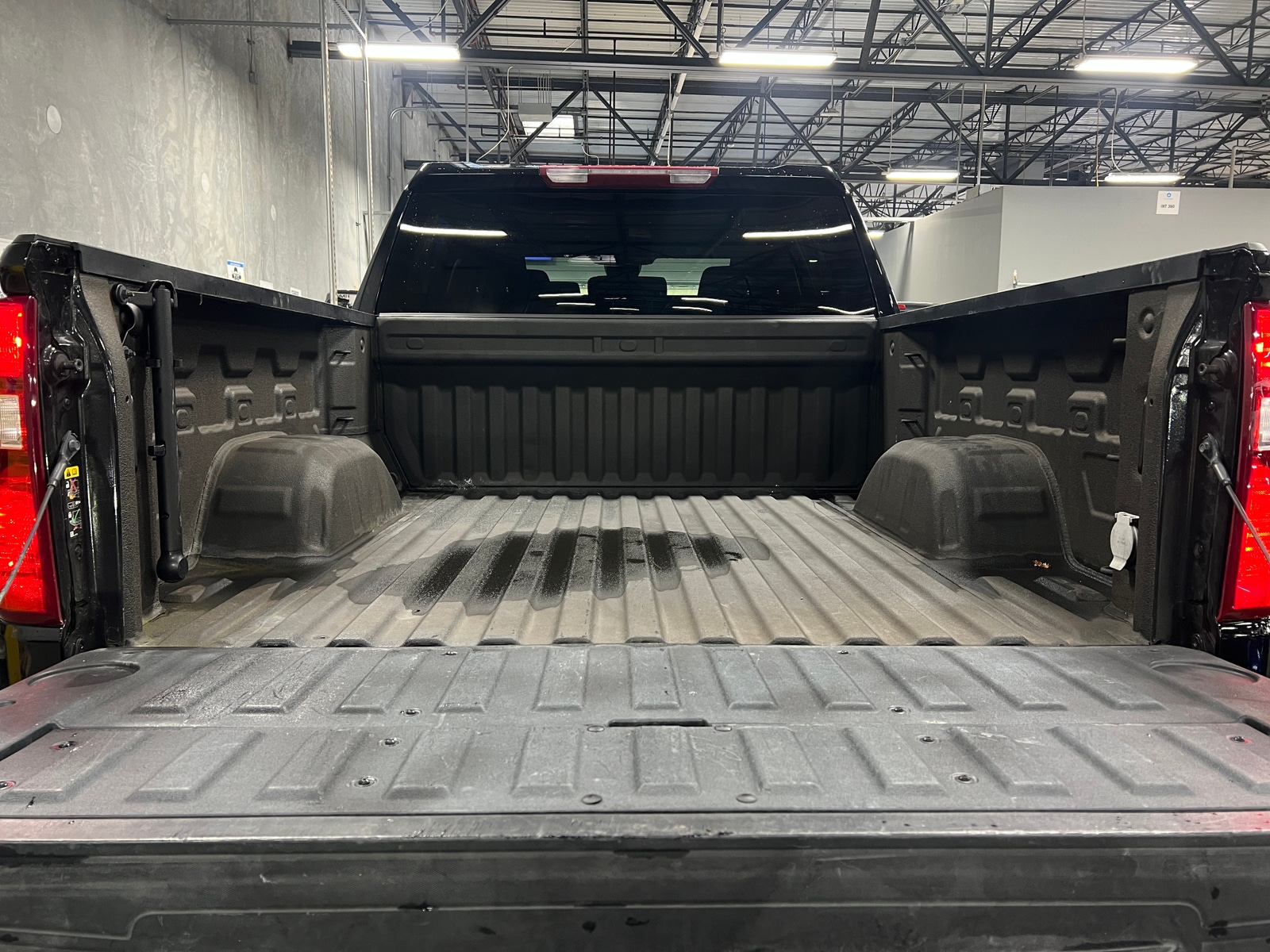 Thumbnail: 2022 Chevrolet Silverado 1500 - 7