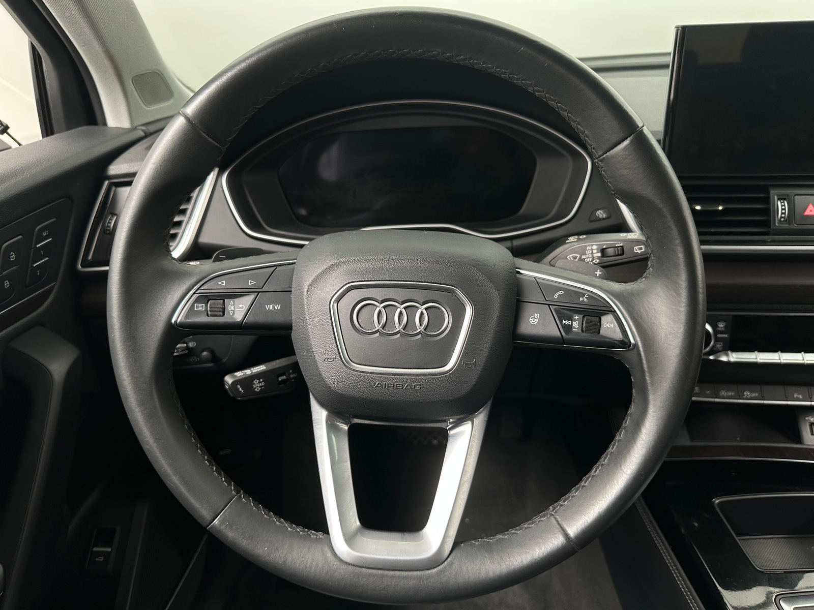 Thumbnail: 2024 Audi Q5 - 5