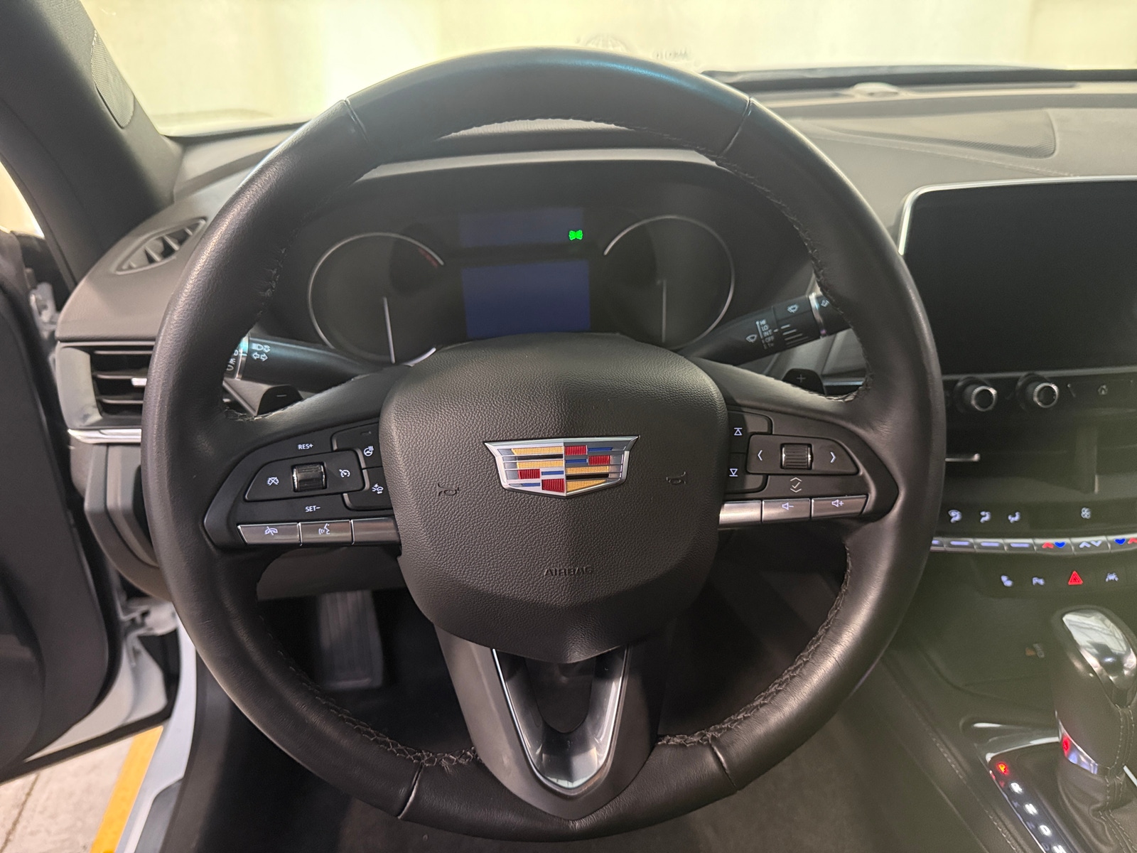 Thumbnail: 2026 Cadillac CT4 - 4