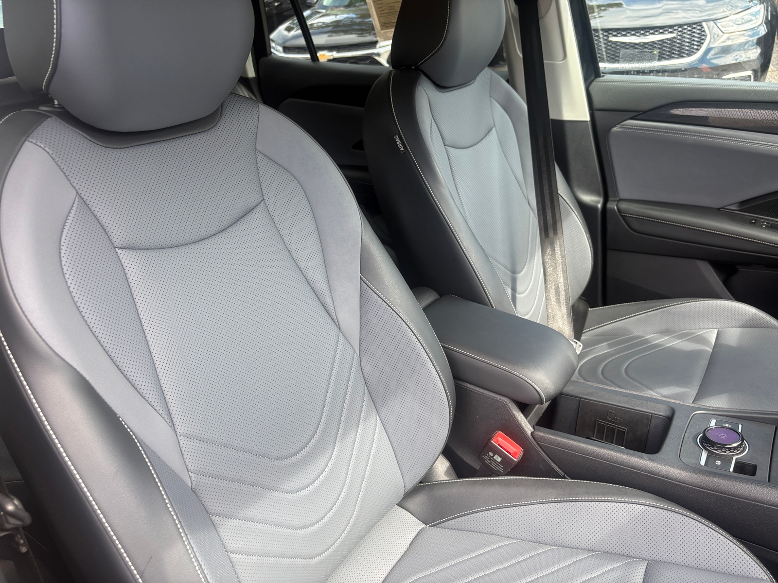 Thumbnail: 2026 Volkswagen Tiguan - 2
