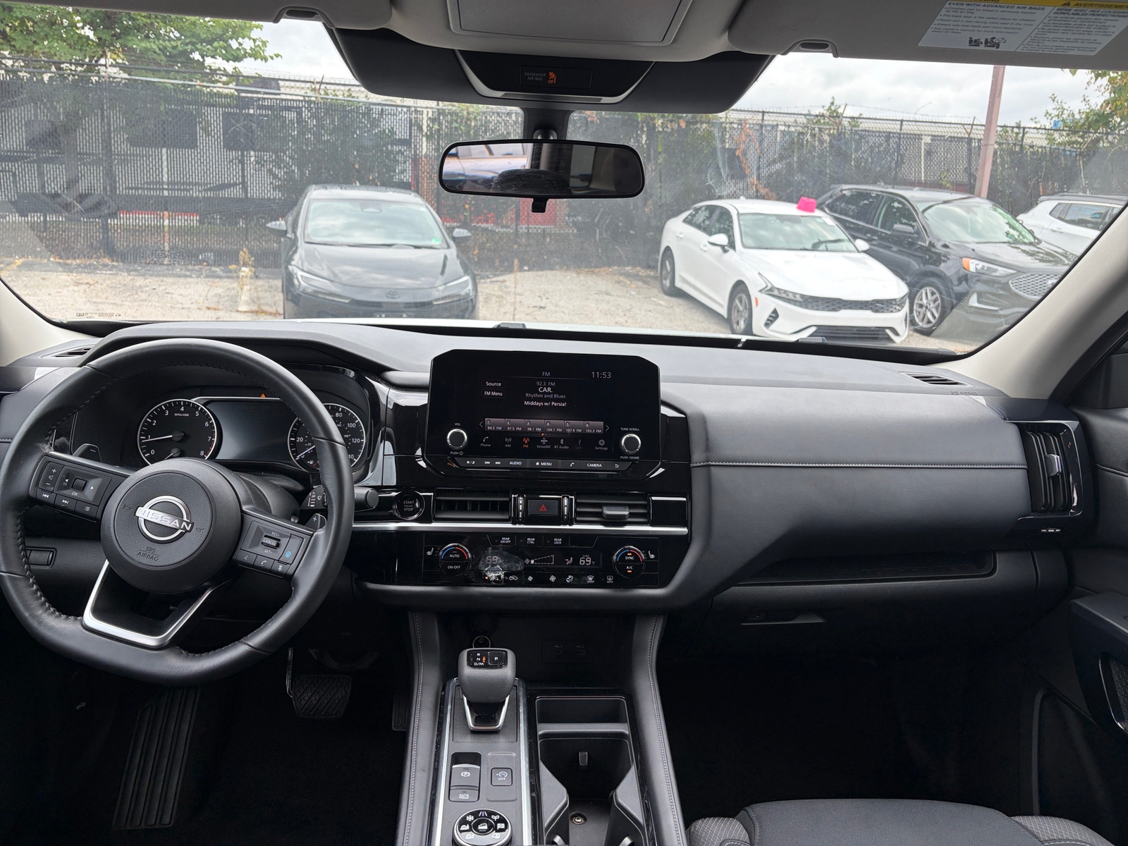 Thumbnail: 2025 Nissan Pathfinder - 2