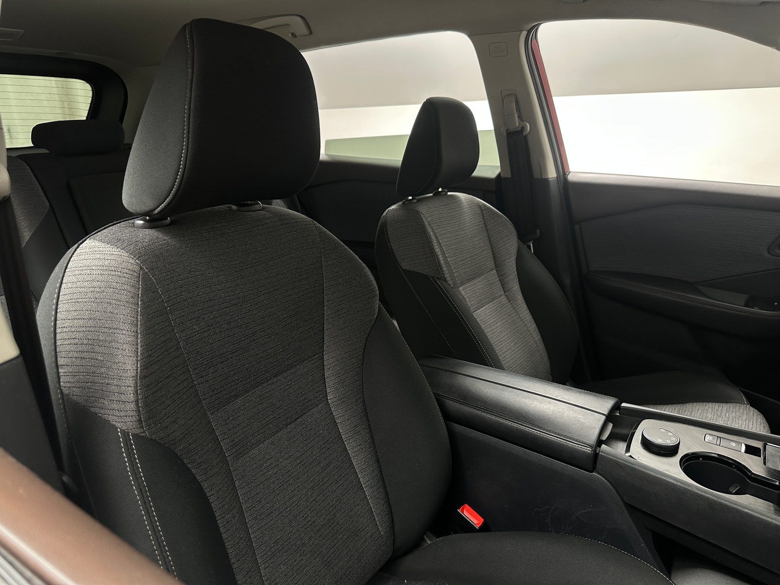 Thumbnail: 2023 Nissan Rogue - 2