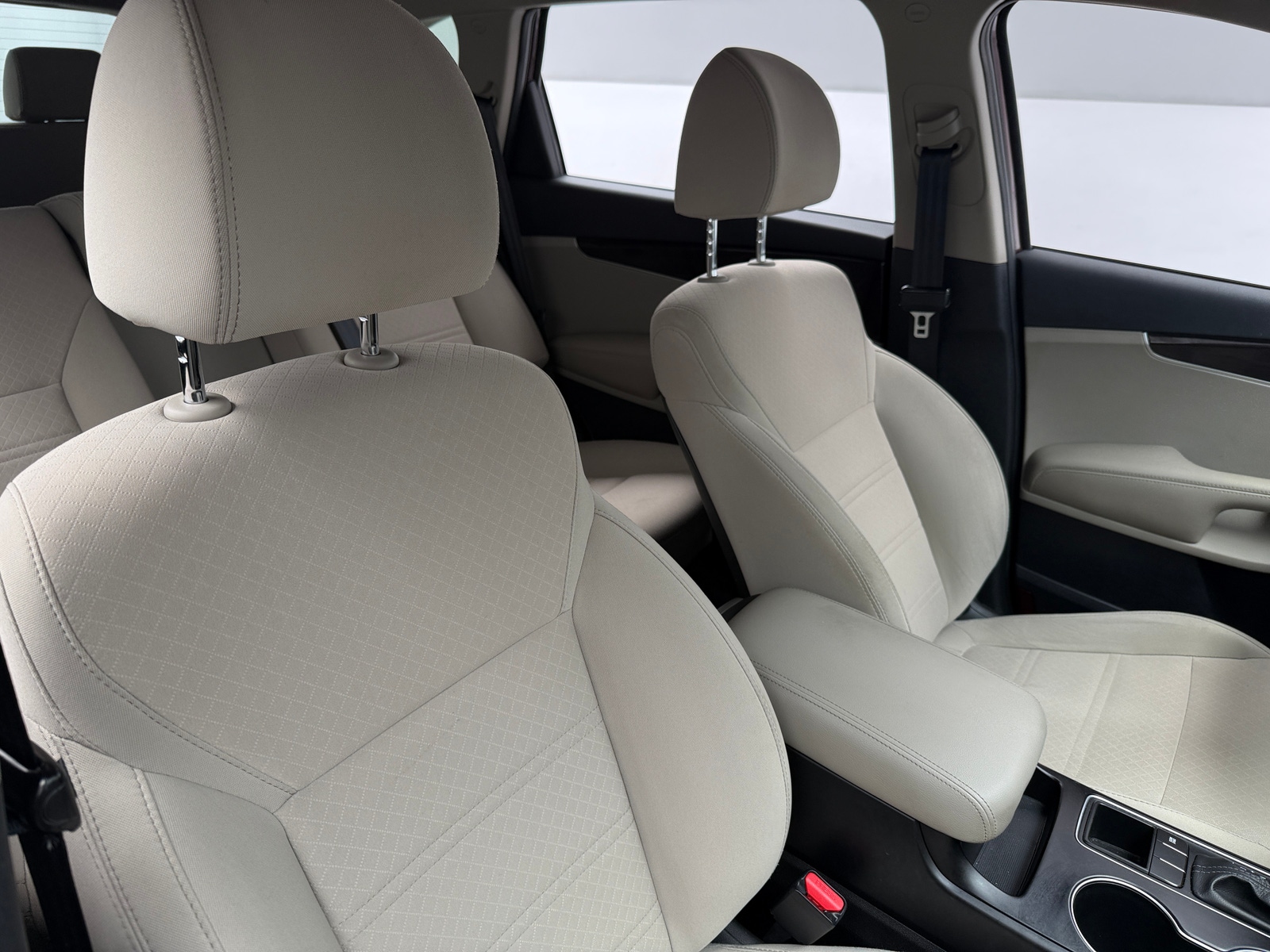 Thumbnail: 2019 Kia Sorento - 2
