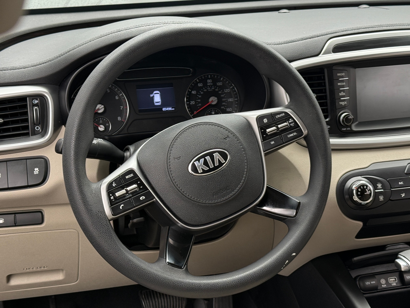 Thumbnail: 2019 Kia Sorento - 5