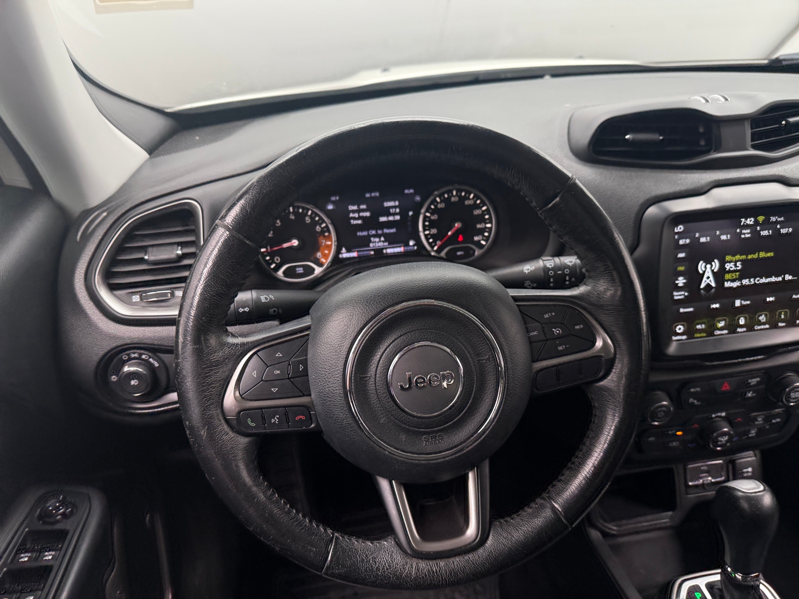 Thumbnail: 2018 Jeep Renegade - 4