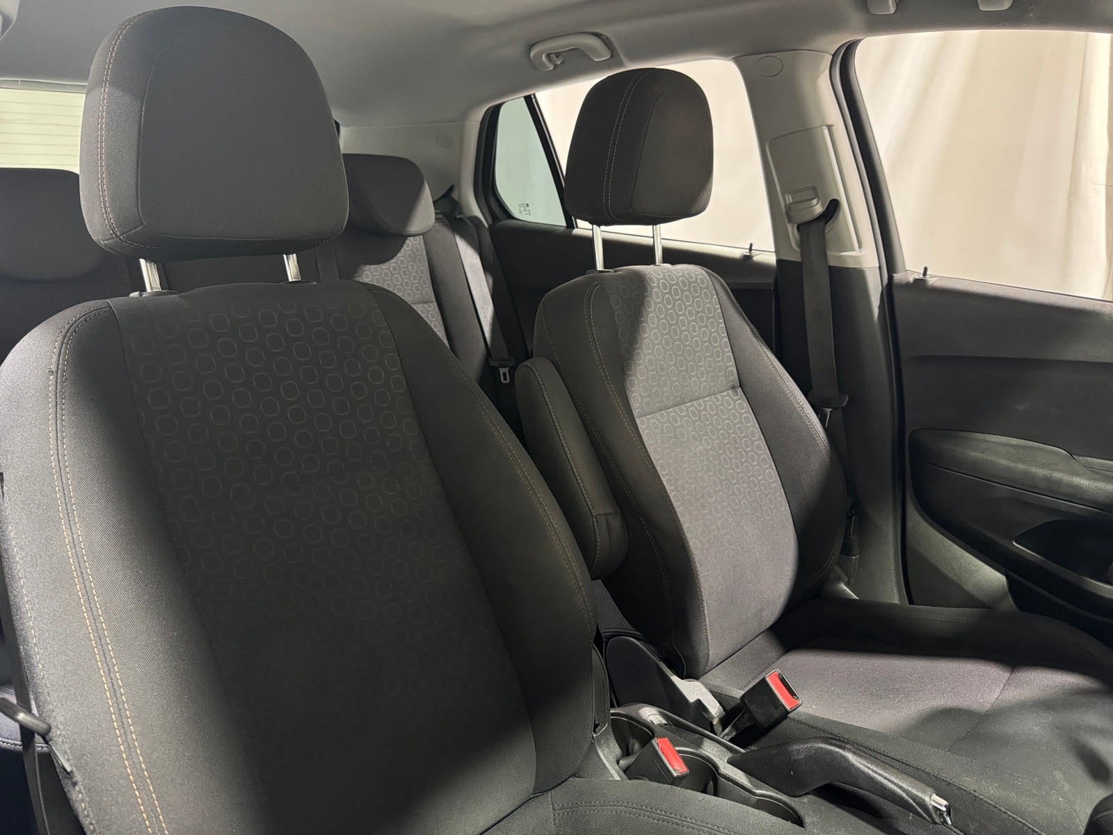 Thumbnail: 2018 Chevrolet Trax - 2
