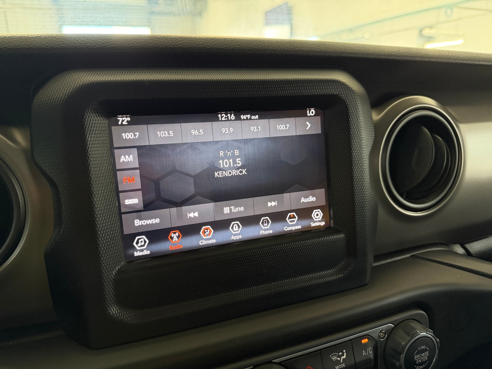 Thumbnail: 2018 Jeep Wrangler - 4