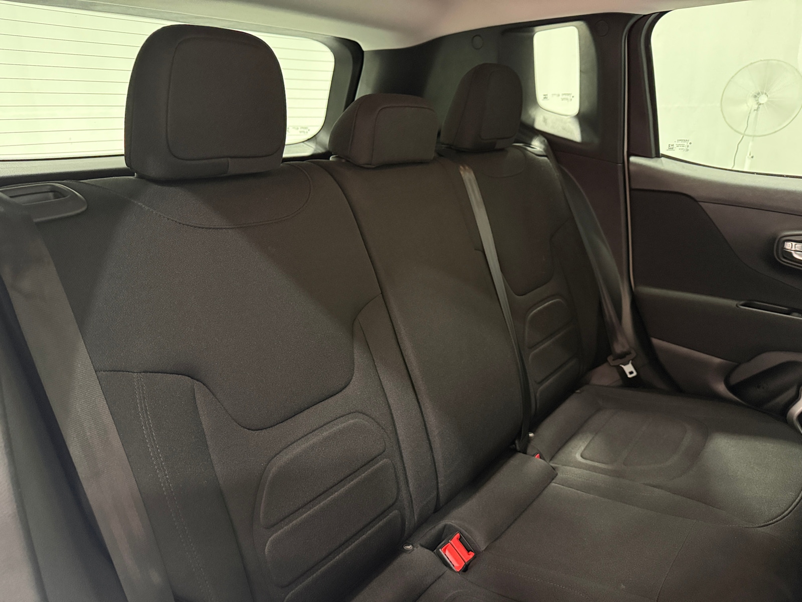 Thumbnail: 2019 Jeep Renegade - 6