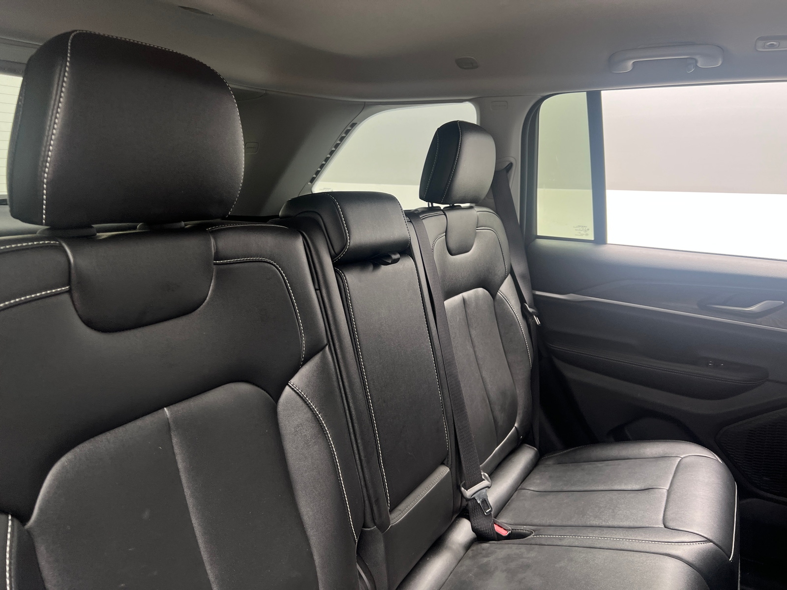 Thumbnail: 2023 Jeep Grand Cherokee - 5