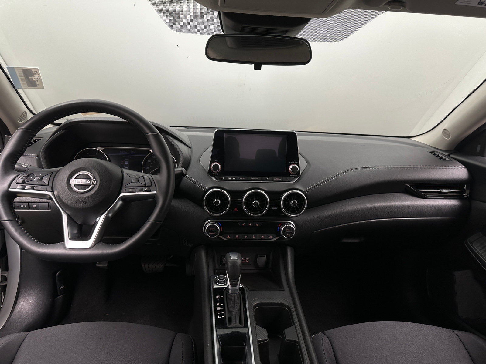 Thumbnail: 2025 Nissan Sentra - 3