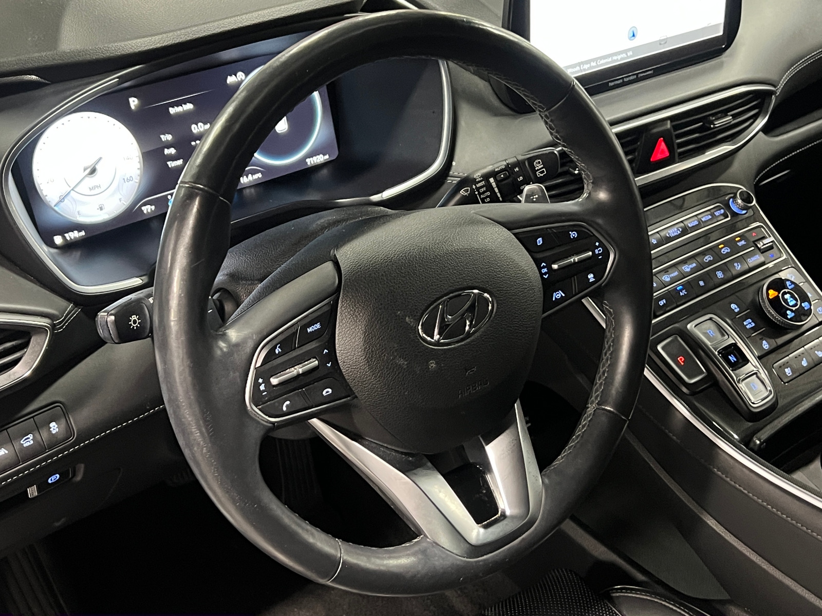 Thumbnail: 2021 Hyundai Santa Fe - 4