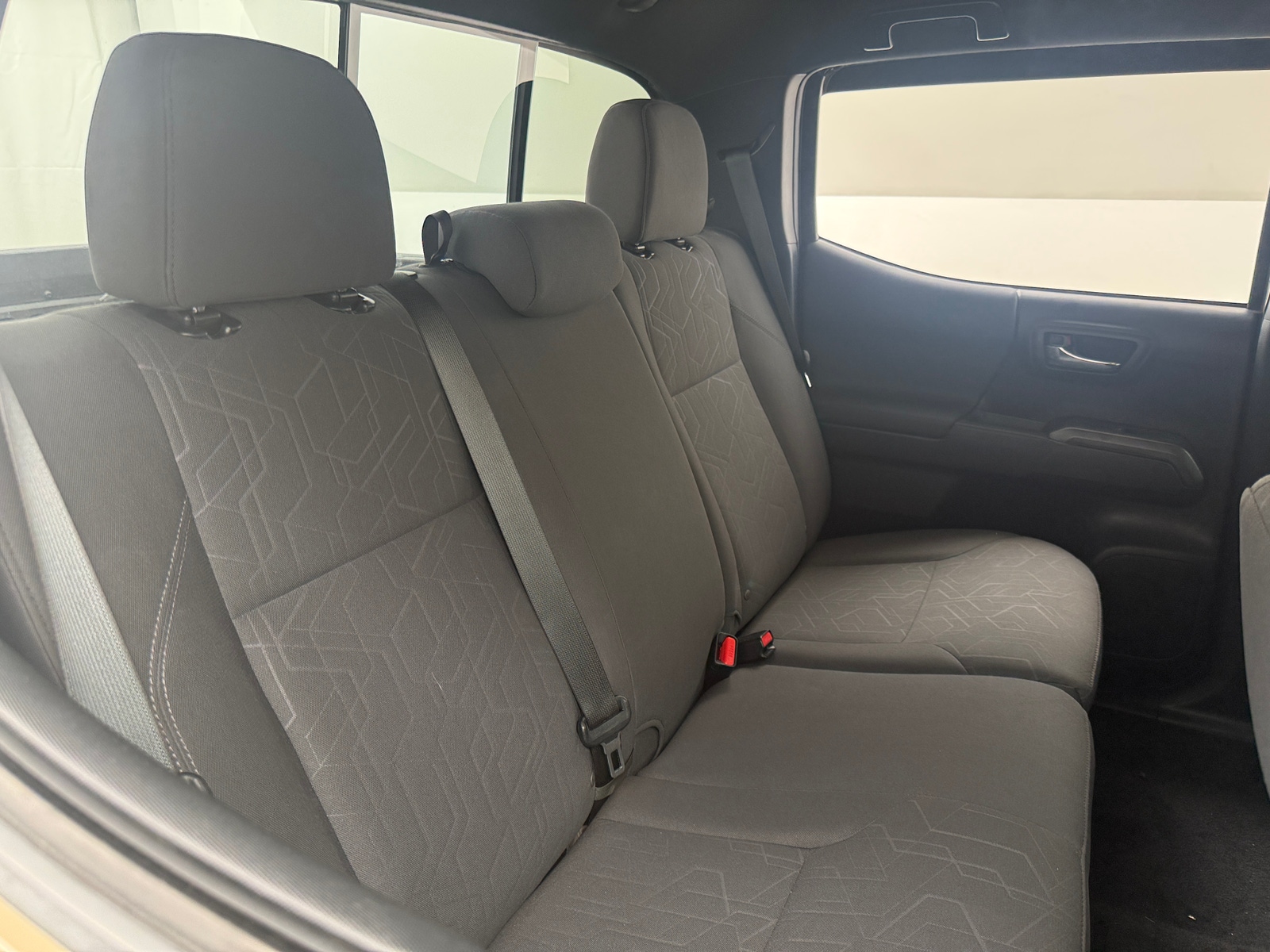 Thumbnail: 2019 Toyota Tacoma - 6