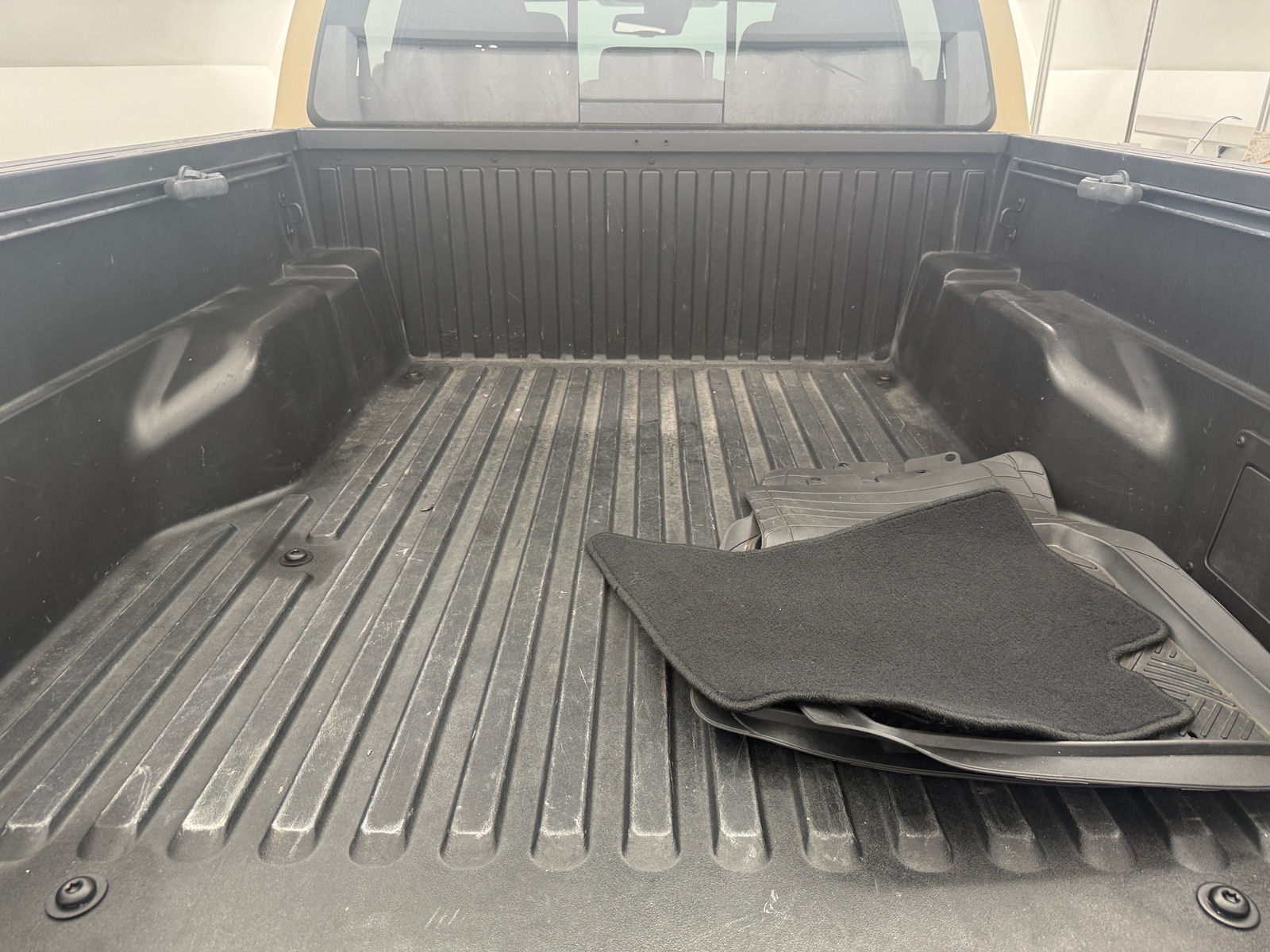 Thumbnail: 2019 Toyota Tacoma - 7