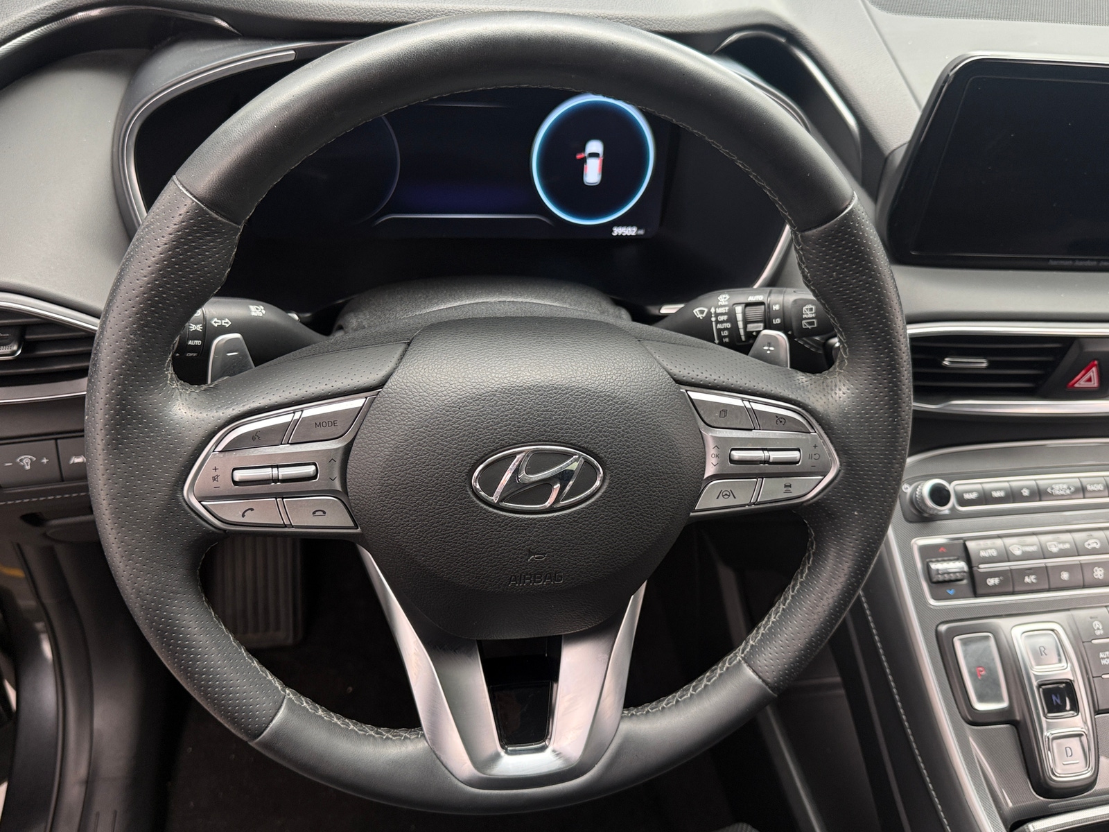 Thumbnail: 2023 Hyundai Santa Fe - 4