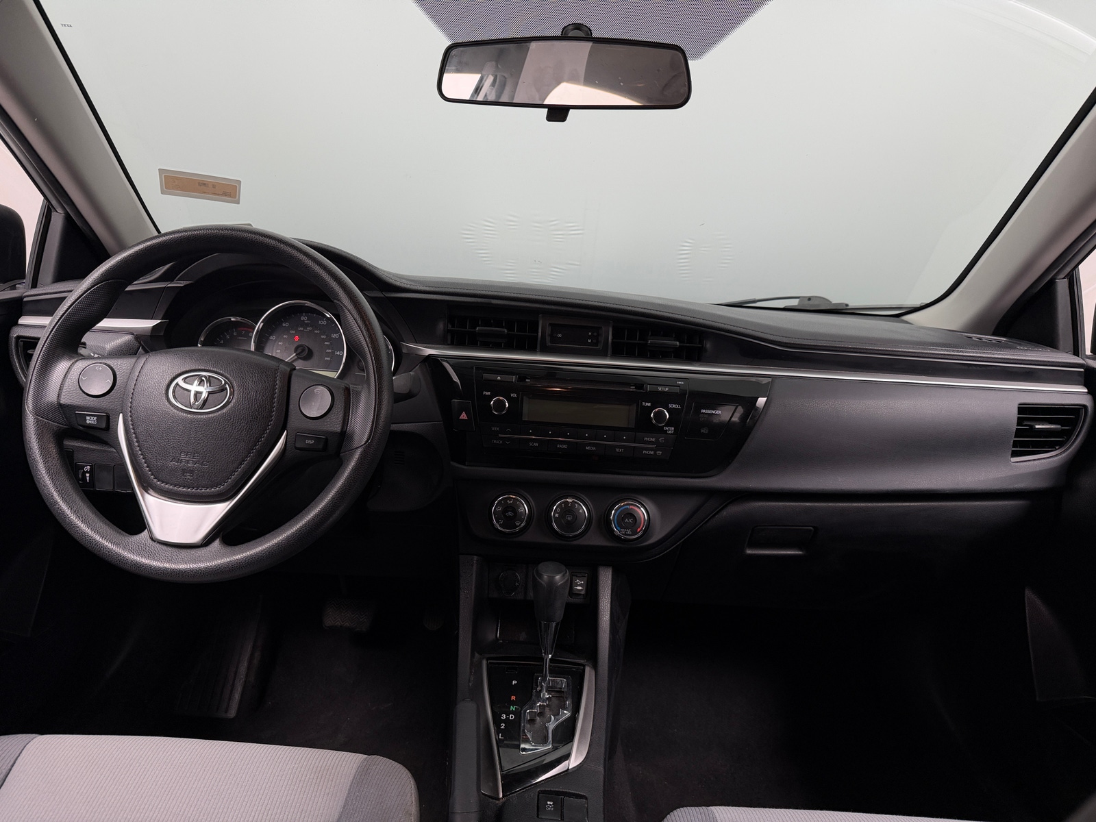 Thumbnail: 2014 Toyota Corolla - 3