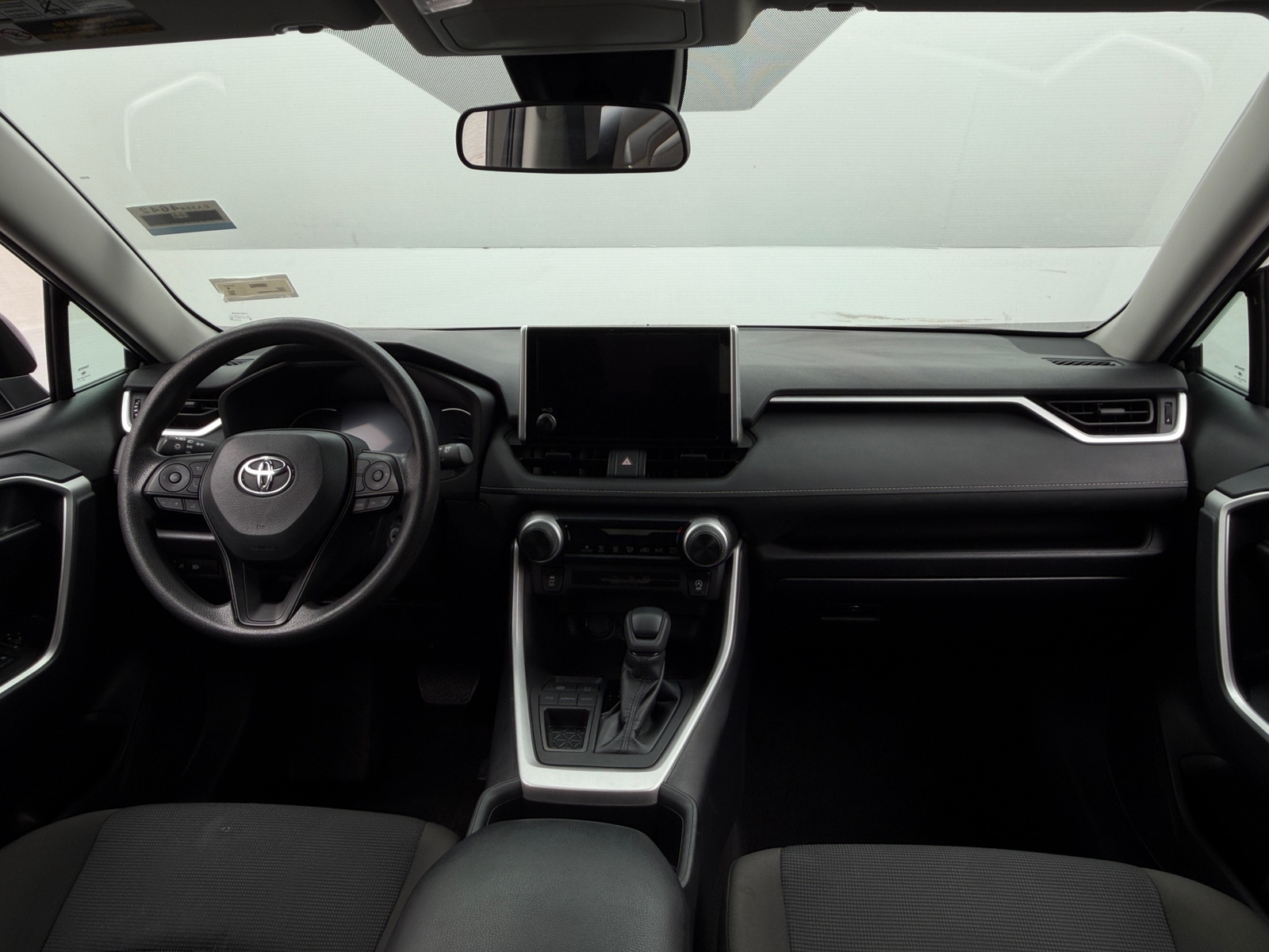 Thumbnail: 2025 Toyota RAV4 - 3