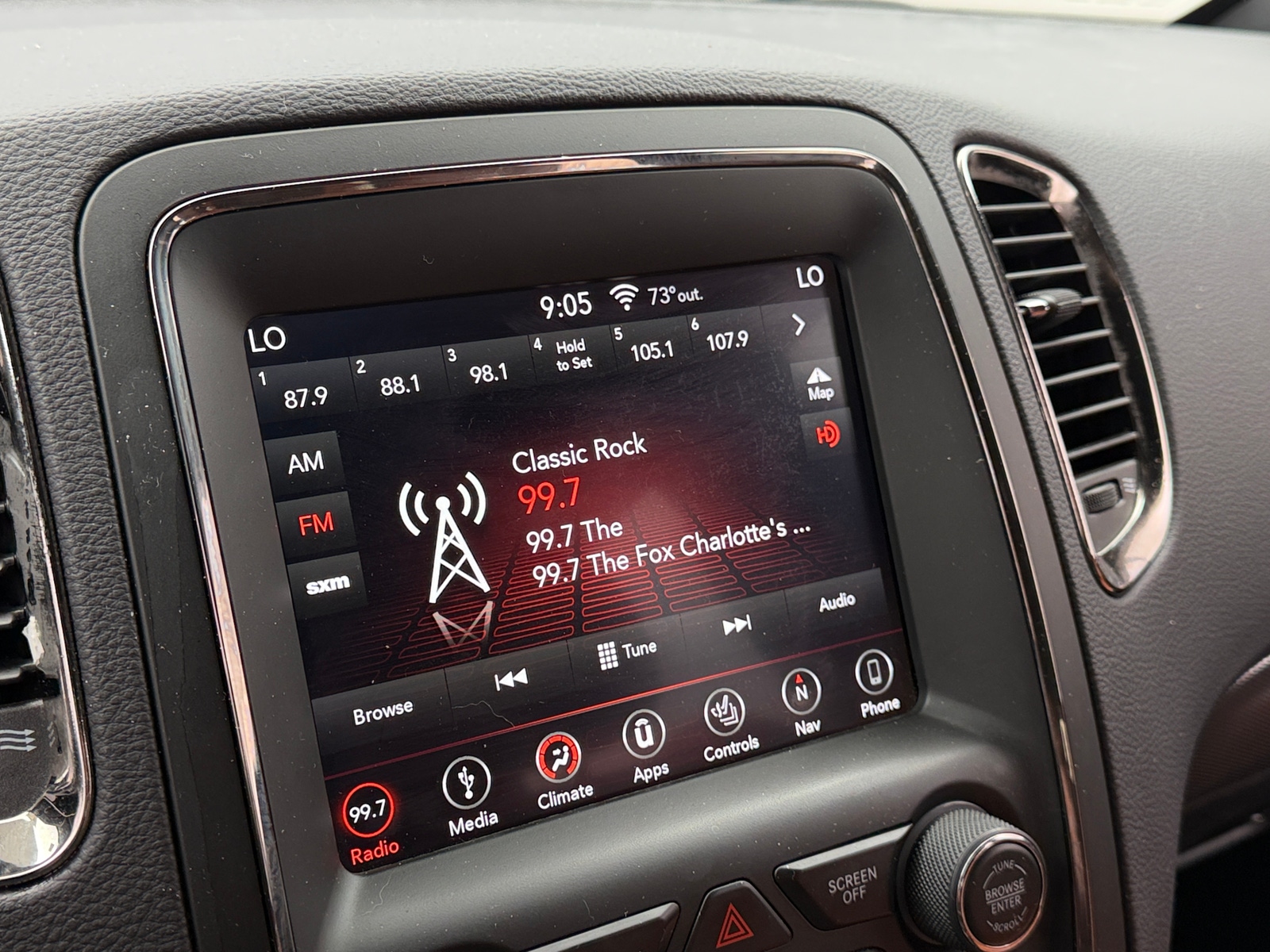 Thumbnail: 2019 Dodge Durango - 3