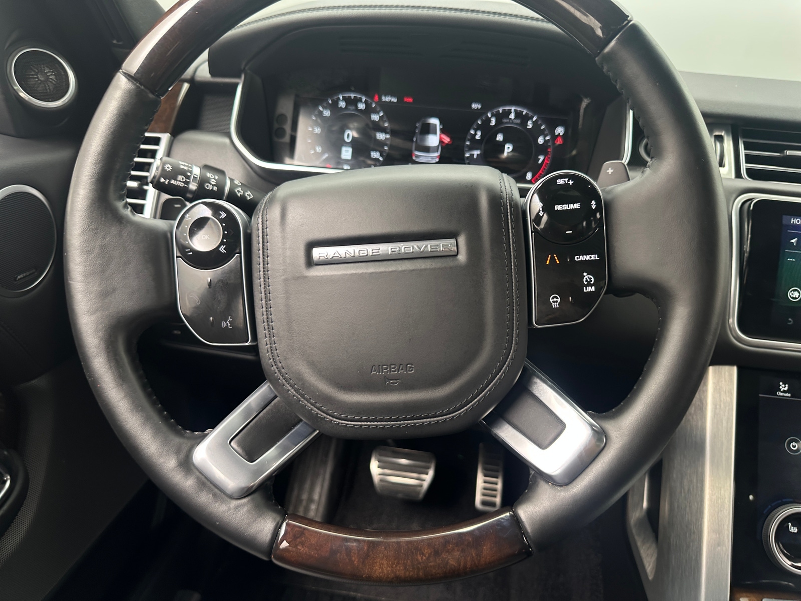 Thumbnail: 2021 Land Rover Range Rover - 4
