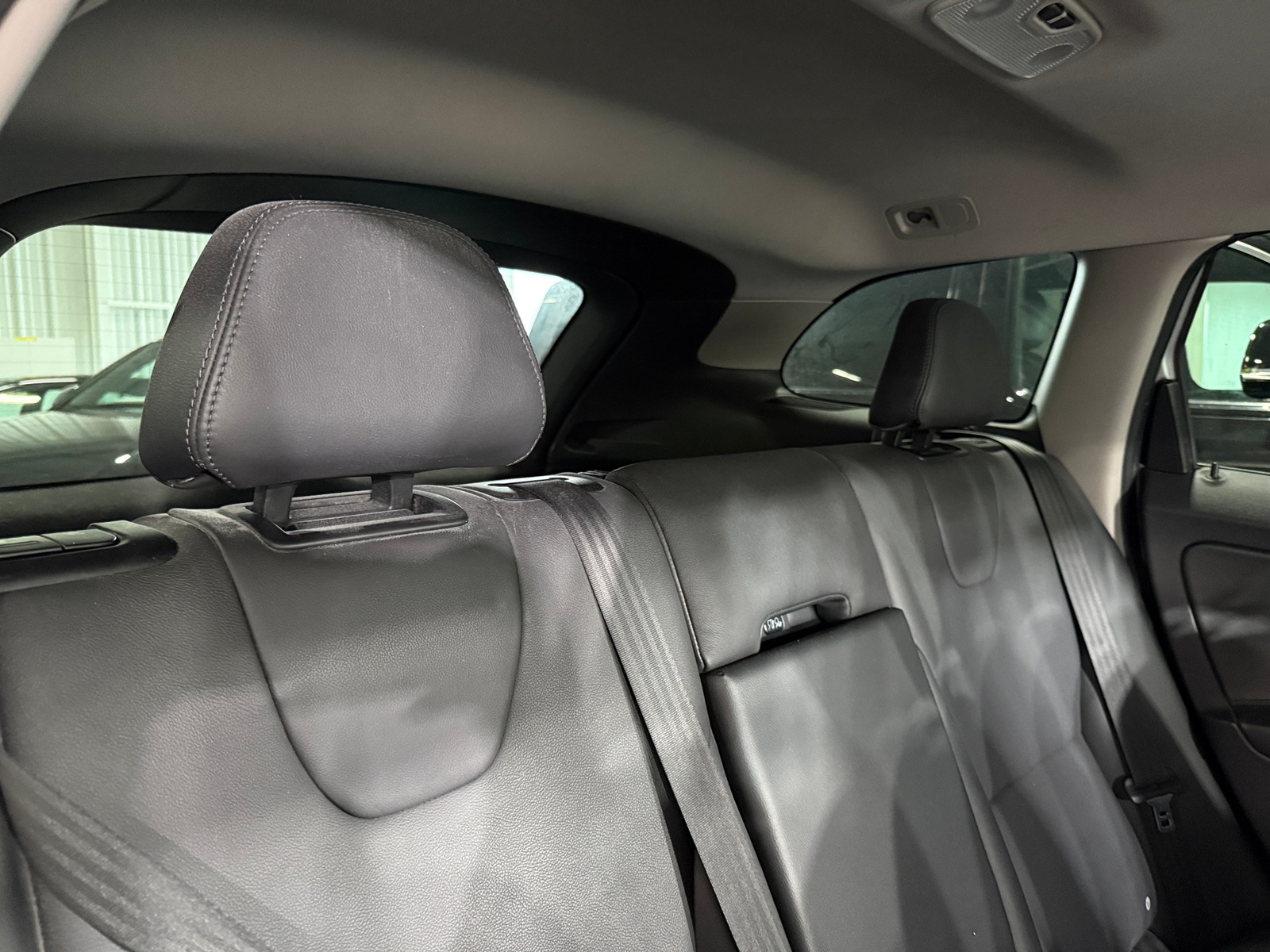Thumbnail: 2016 Volvo XC60 - 5