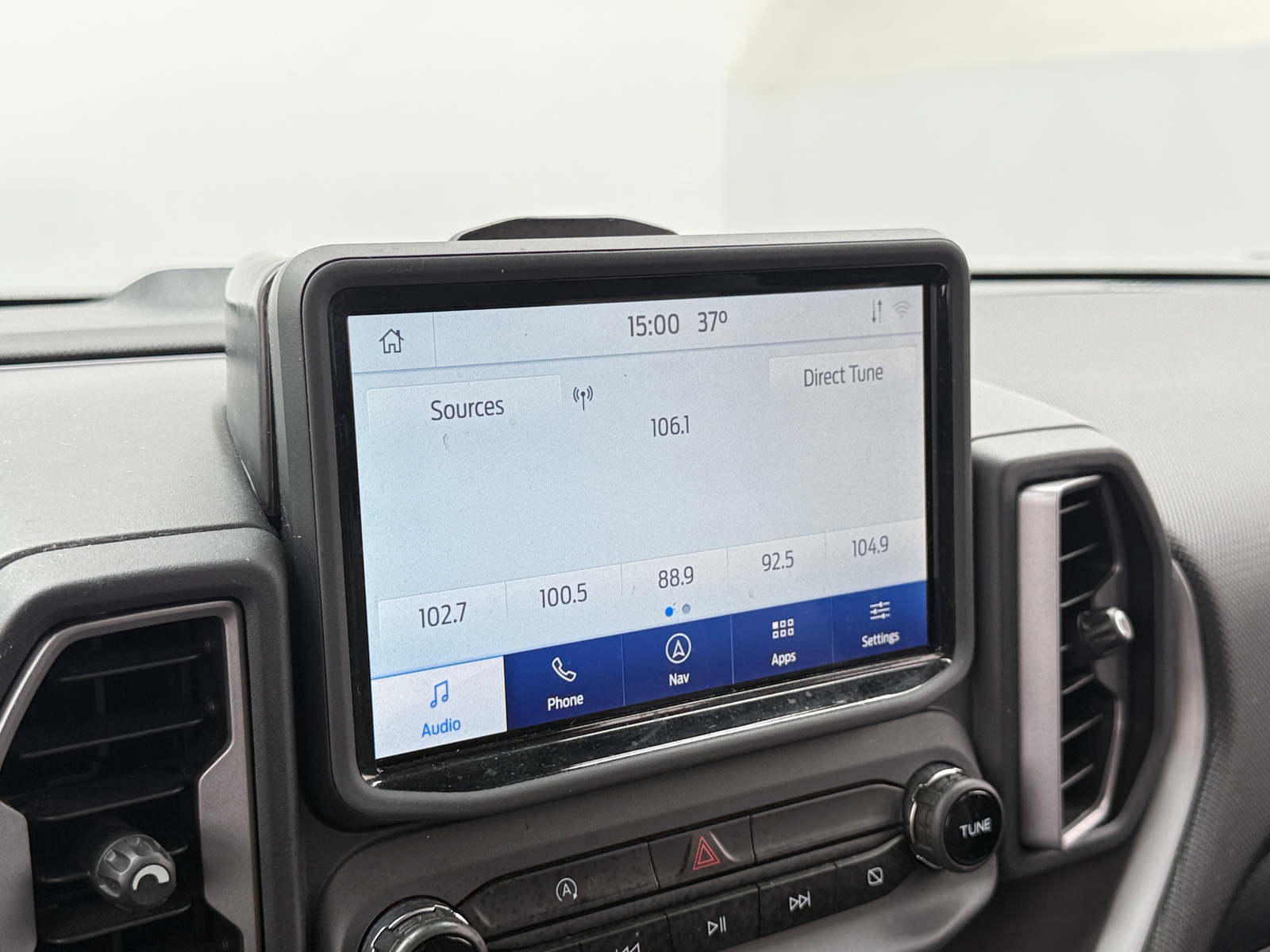 Thumbnail: 2021 Ford Bronco Sport - 4