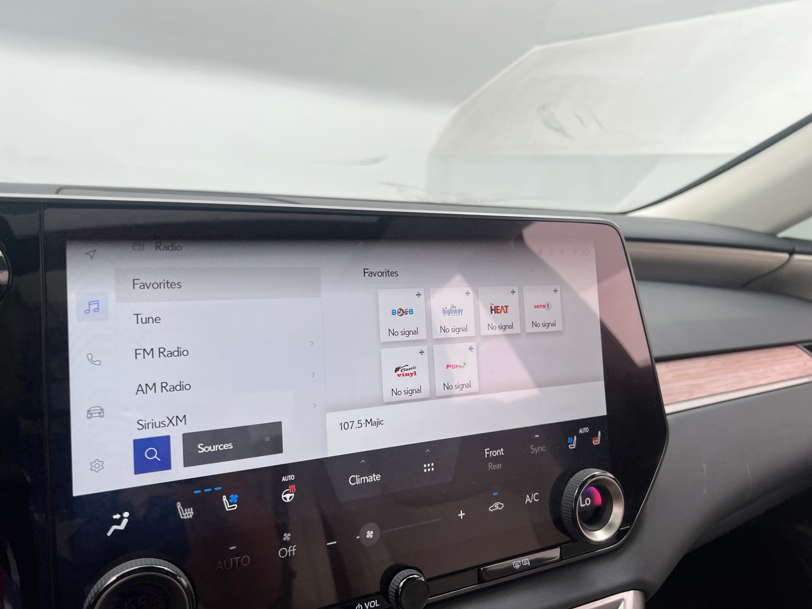 Thumbnail: 2024 Lexus RX - 4