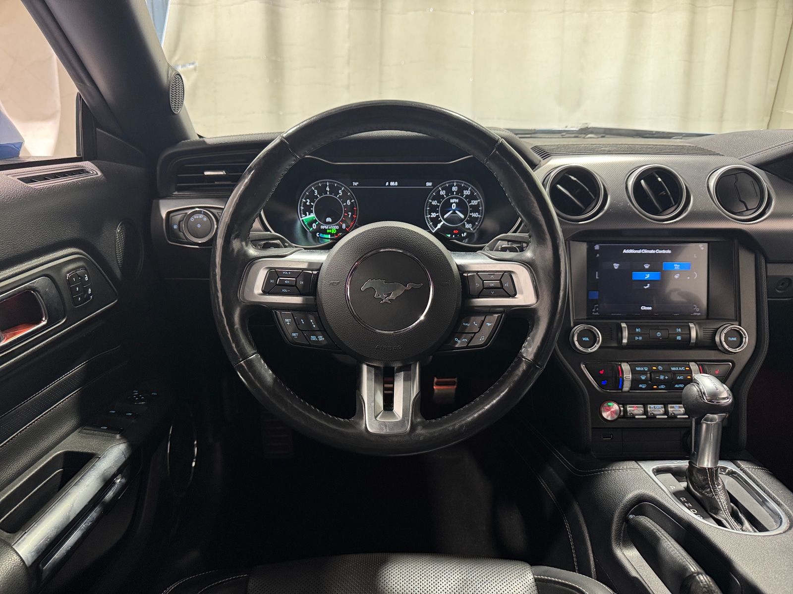 Thumbnail: 2019 Ford Mustang - 4